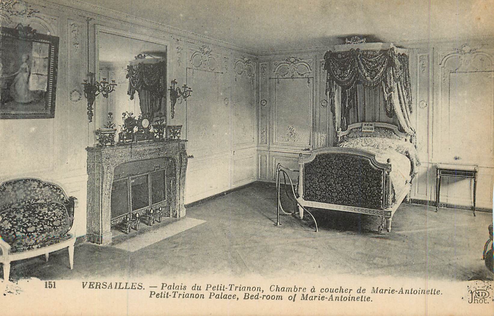 Versailles — Palais du Petit-Trianon, Chambre à coucher de Marie-Antoinette — Jhot. n°151