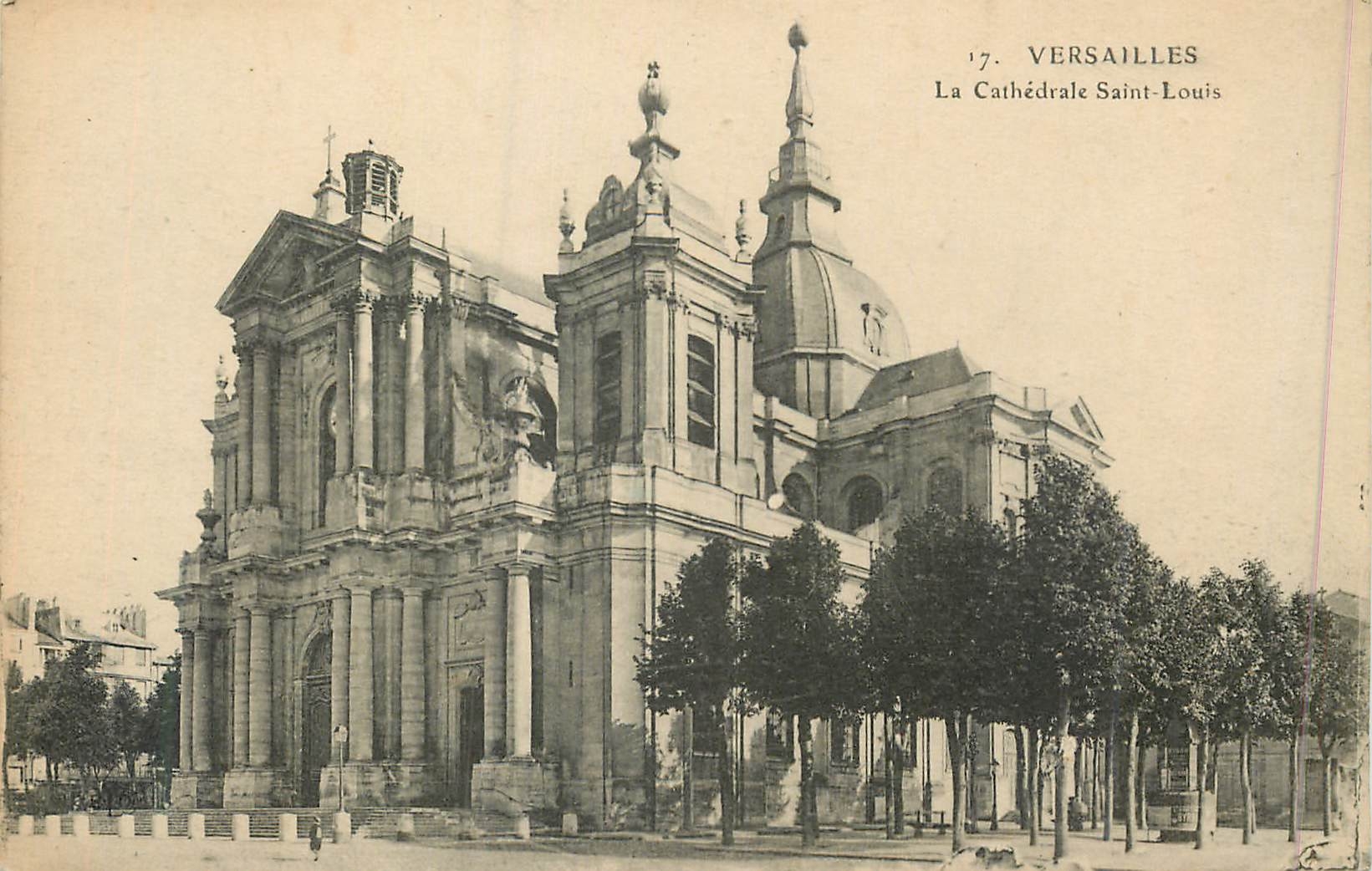 CPA 17 versailles la cathedrale saint louis