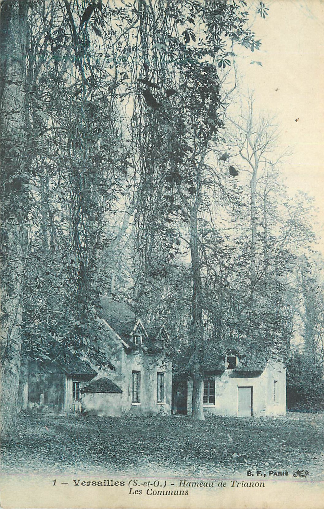CPA 1 versailles(s et o) hameau de trianon les communs