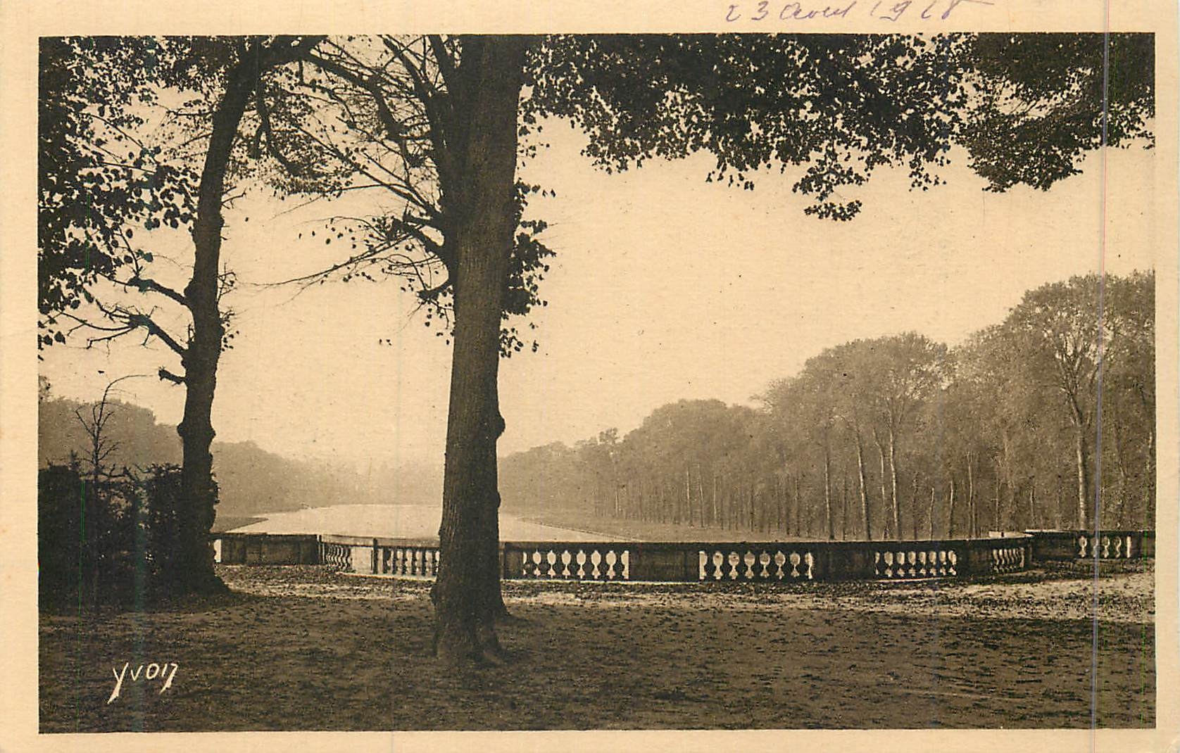 CPA Splendeurs et charmes de versailles
