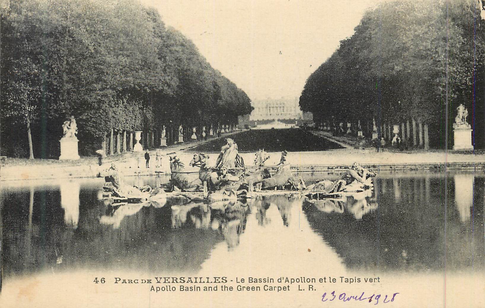CPA 46 parc de versailles le bassin d apollon et le tapis vert