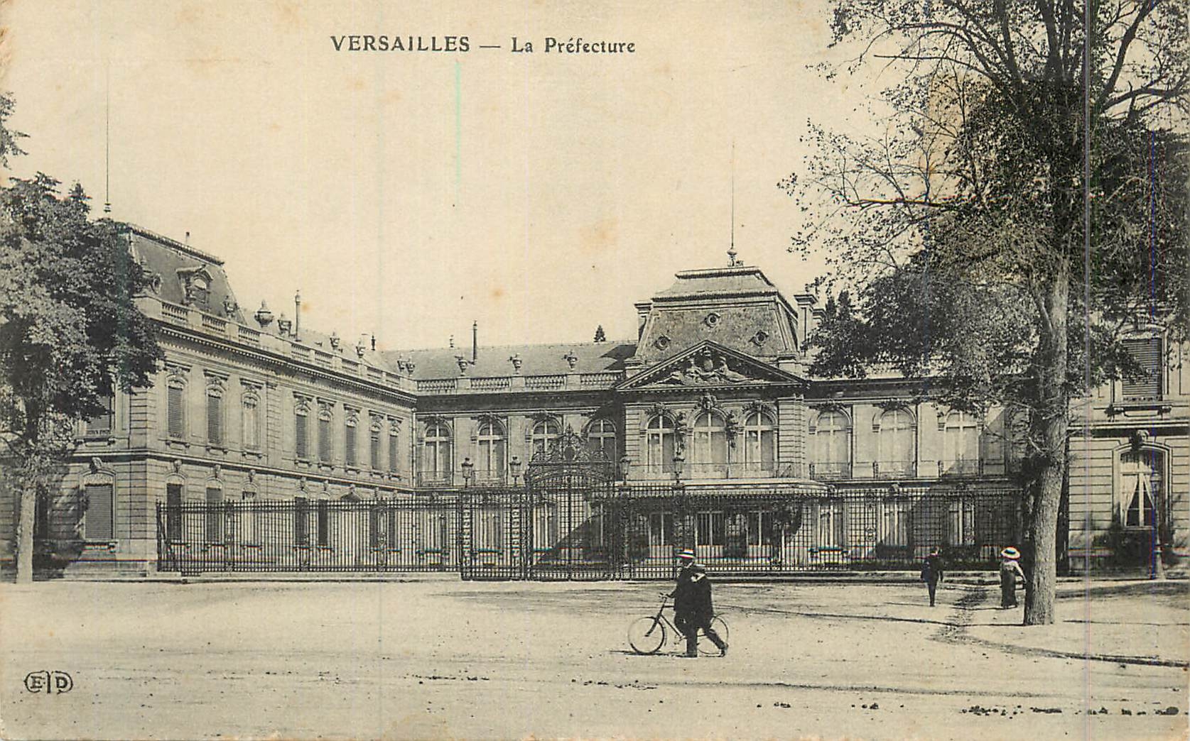 CPA Versailles la prefecture