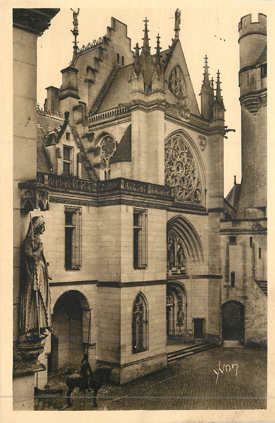Château de Pierrefonds (Oise) — La Chapelle — Éditions d'Art Yvon