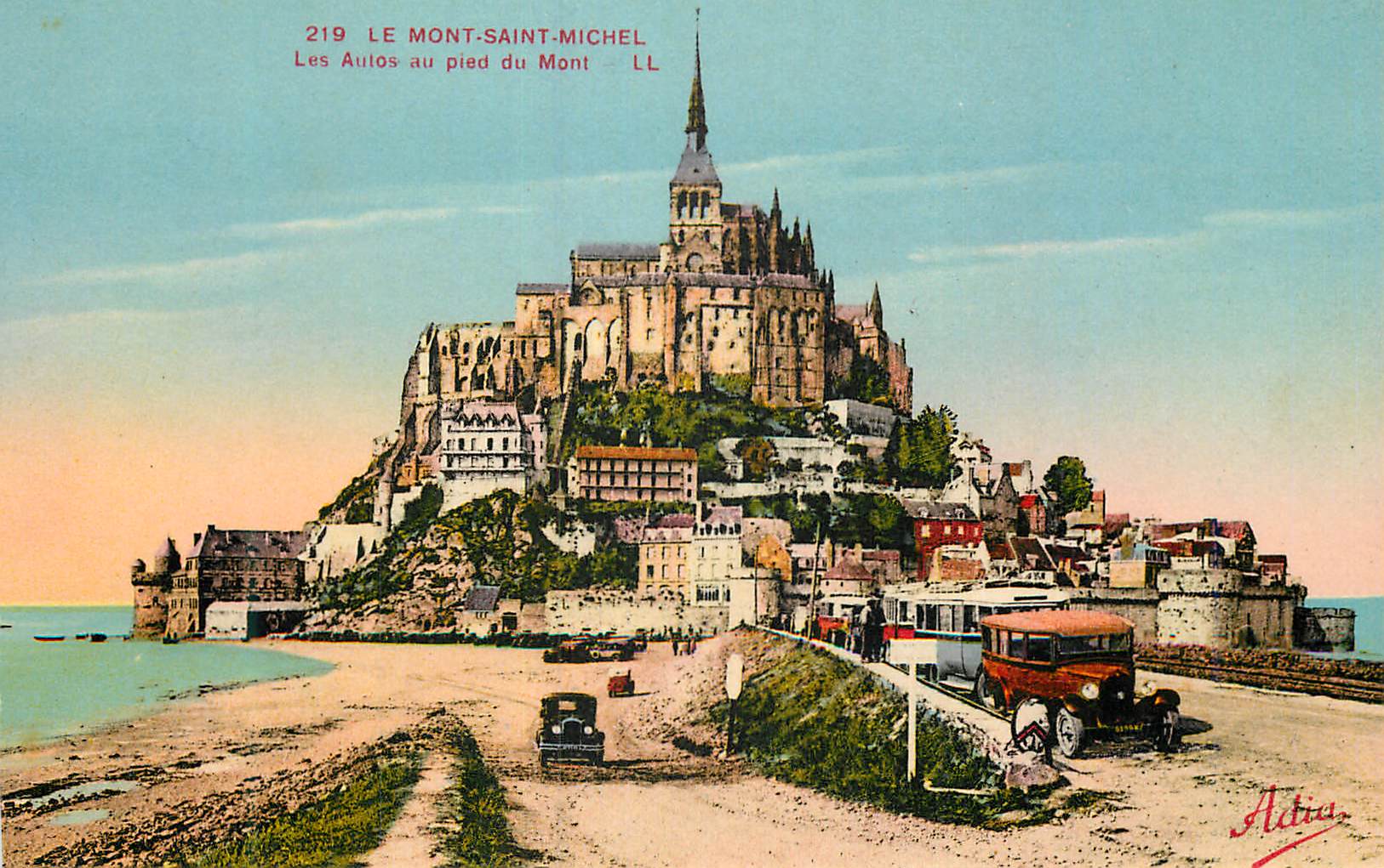 CPA 219 le mont saint michel les aulos au pied du mont Automobile