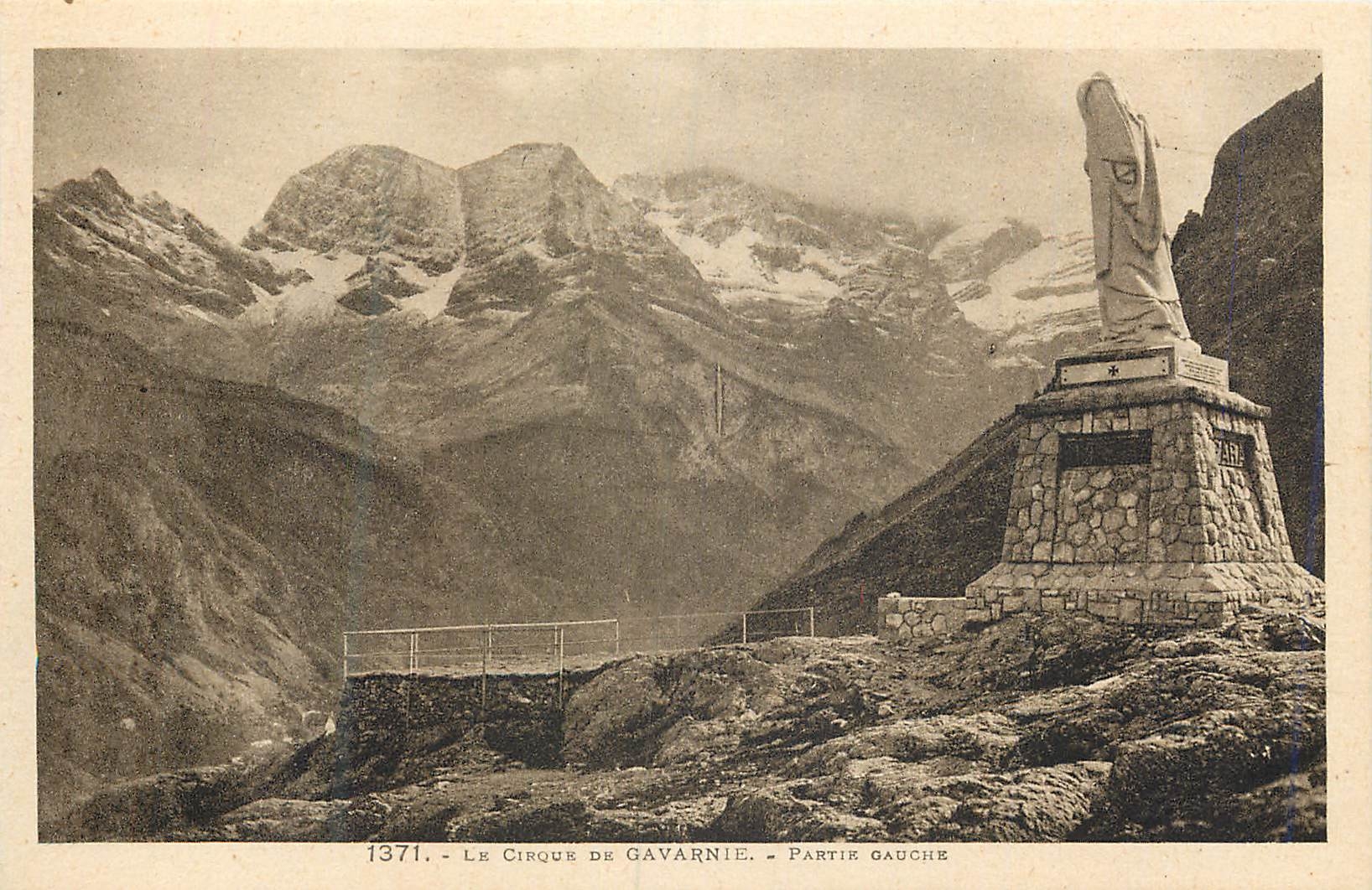 CPA 1371 le cirque de gavarnie parteigauche