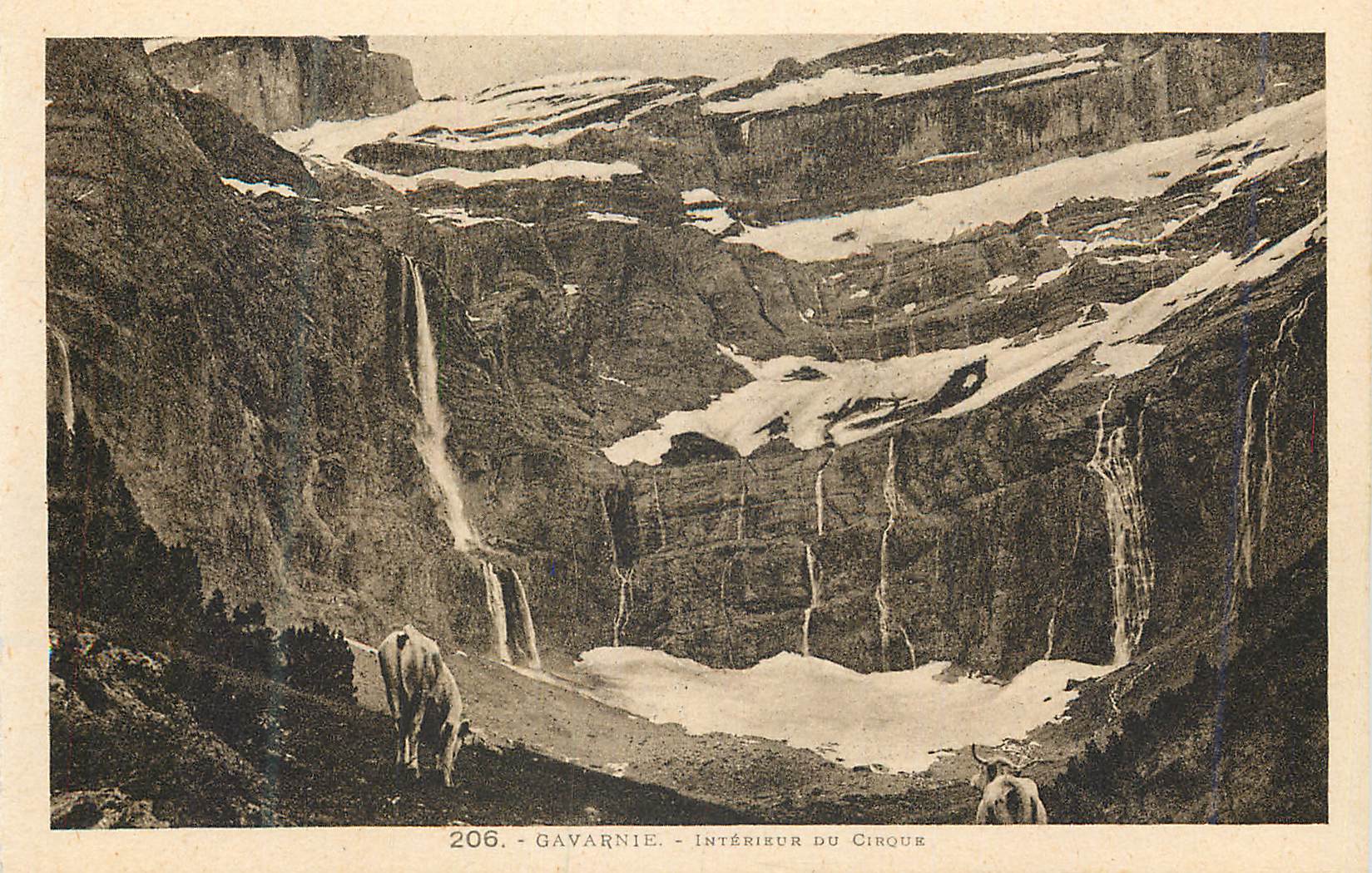 CPA 206 gavarnie interieur du cirque