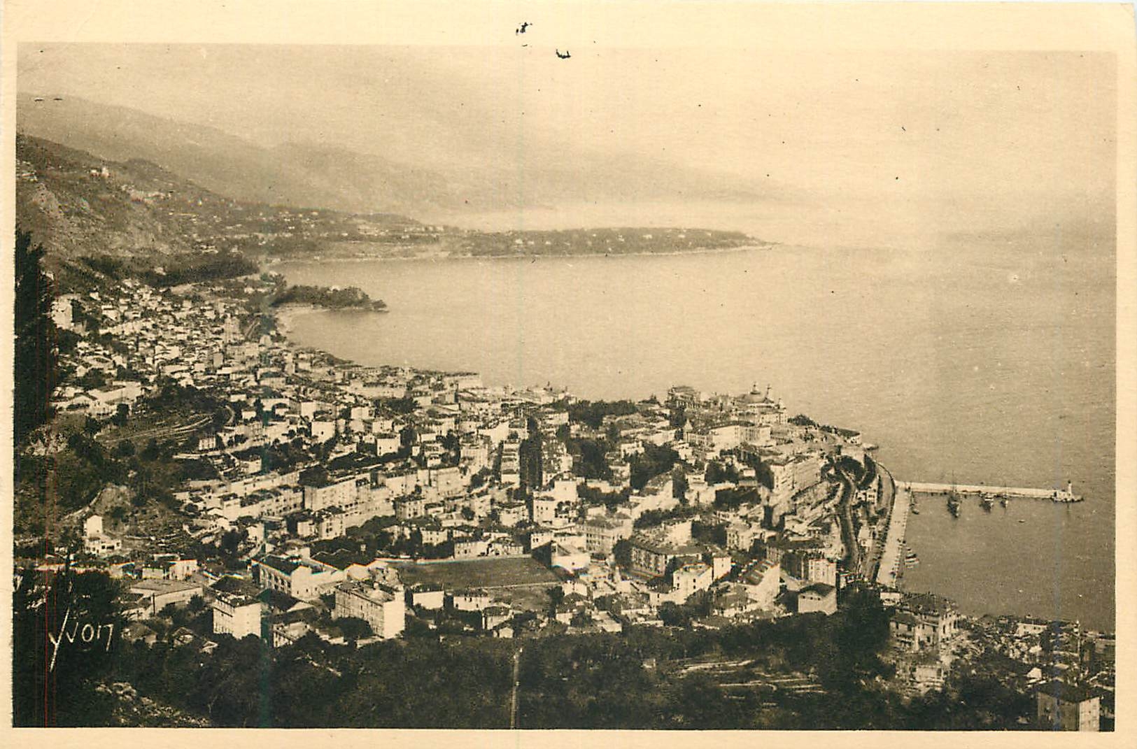 CPA La douce france 405 cote d azur monte carlo et le cap martin