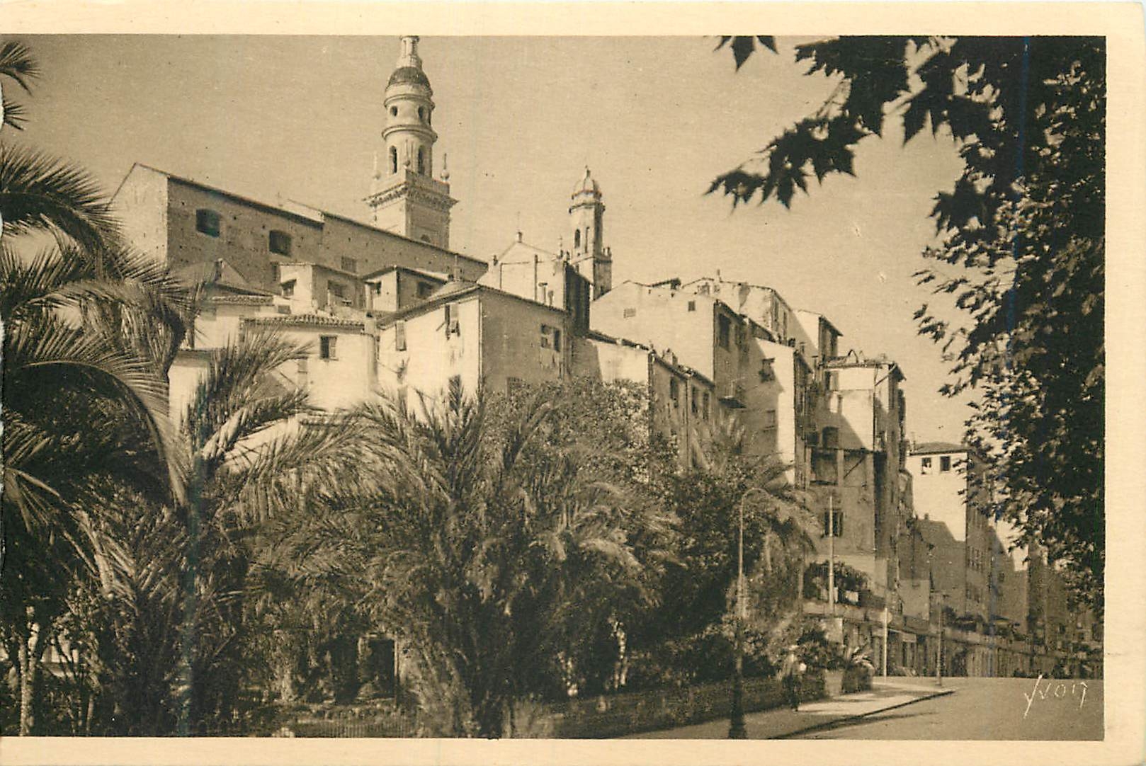 CPA La douce france 271 cote d azur menton la vieille ville