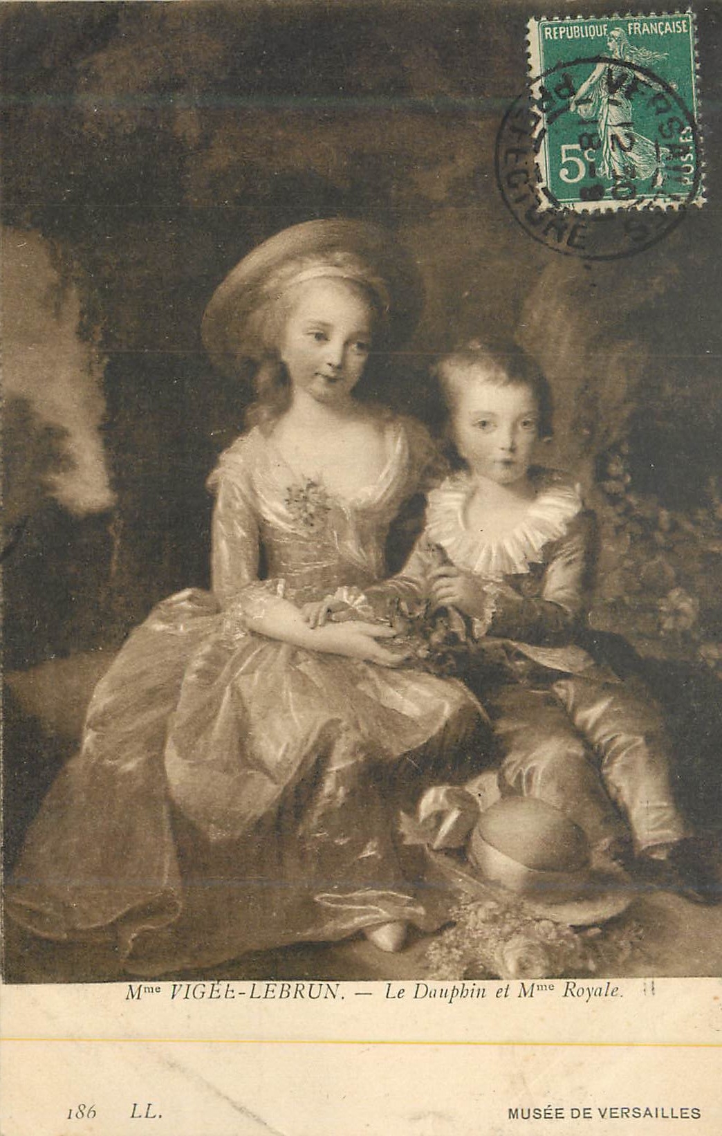 CPA Musee de Versailles Mme Vigee Lebrun Le Dauphin et Mme Royale