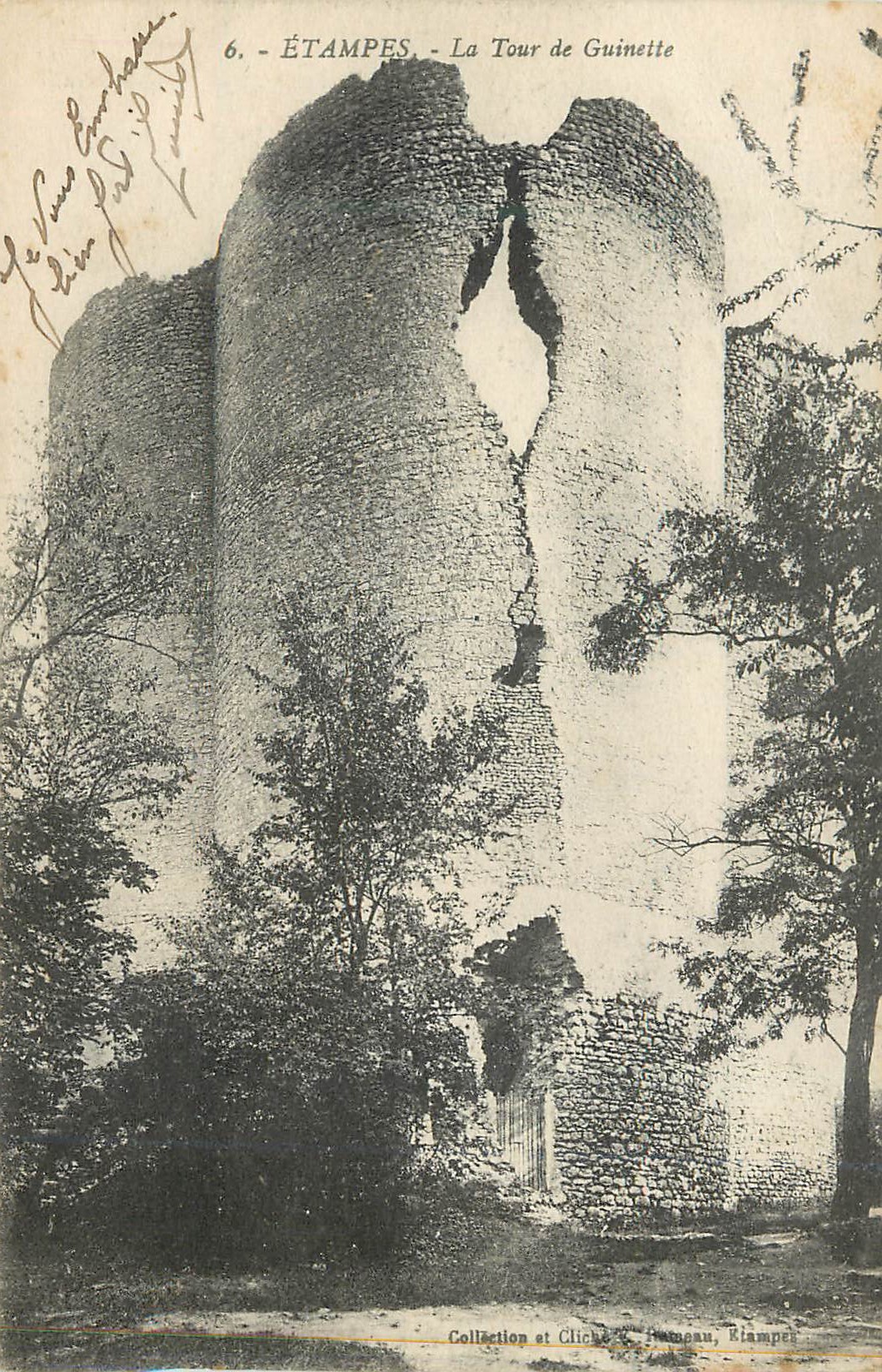 CPA Etampes La Tour de Guinette