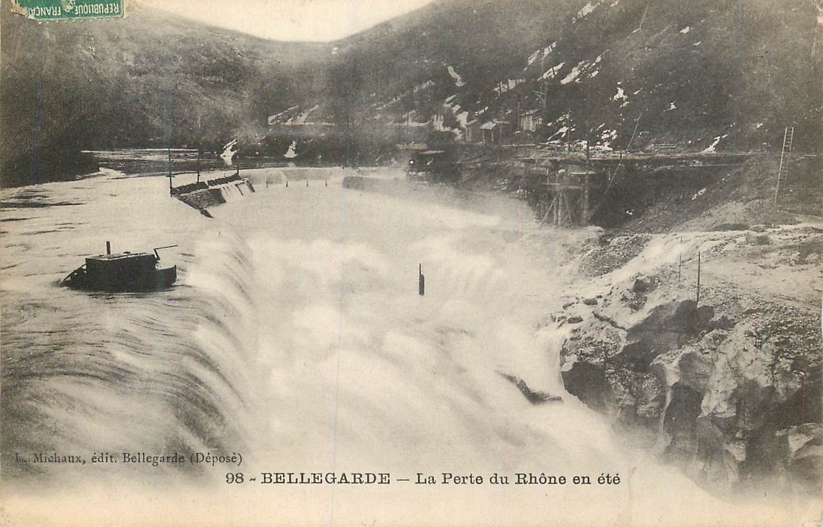 CPA Bellegarde La Perte du Rhone en Ete