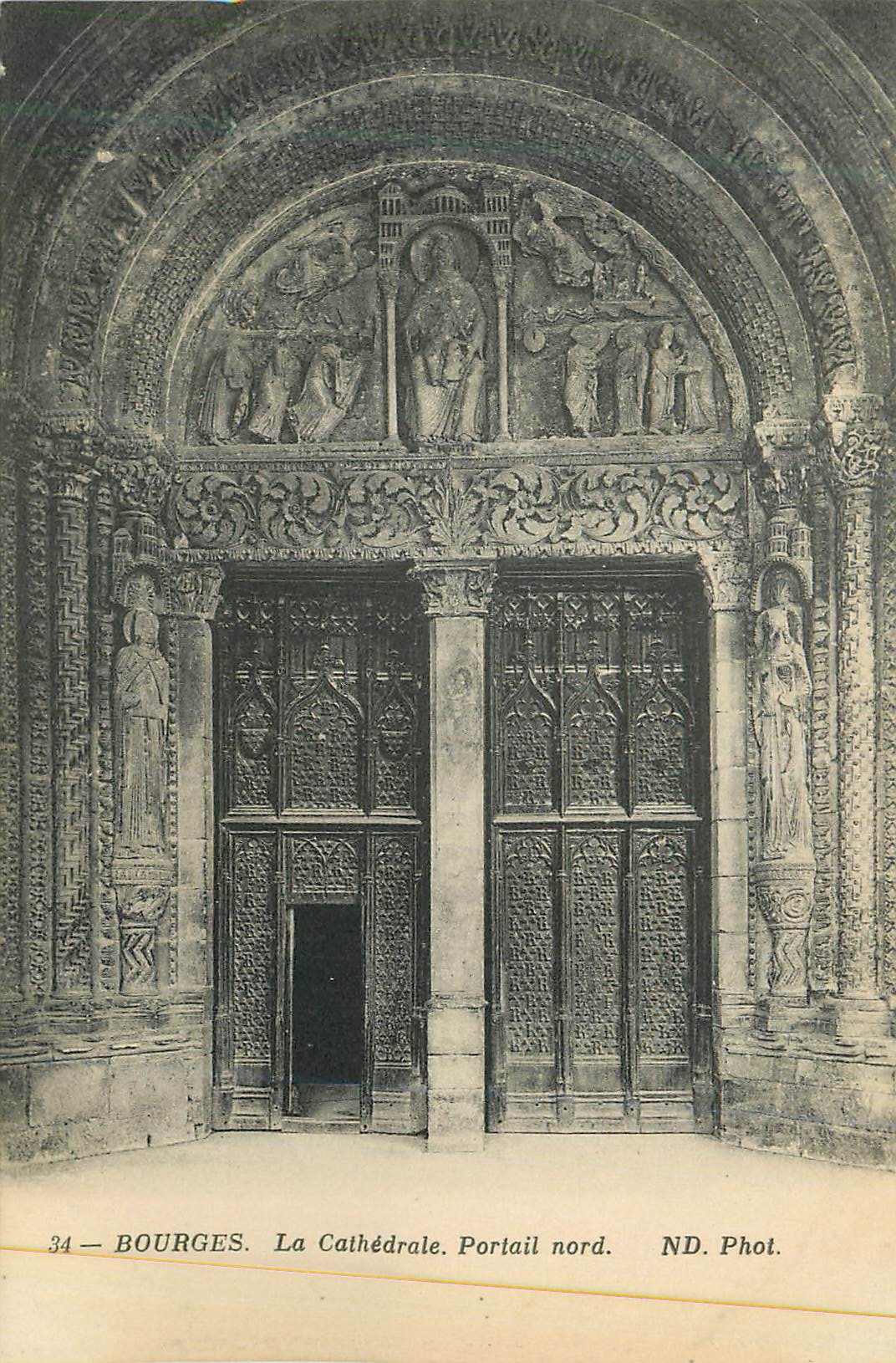 CPA Bourges La Cathedrale Portail Nord
