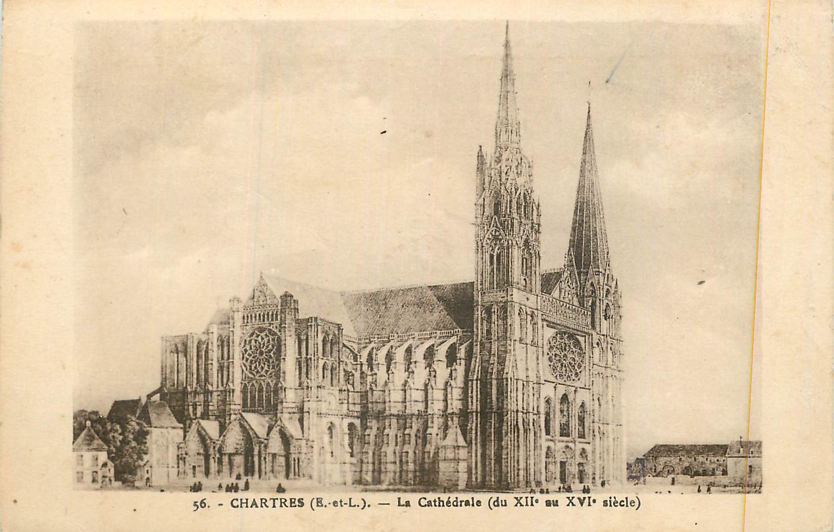 CPA Chartres (E et L) La Cathedrale (du XIIe au XVIe Siecle)