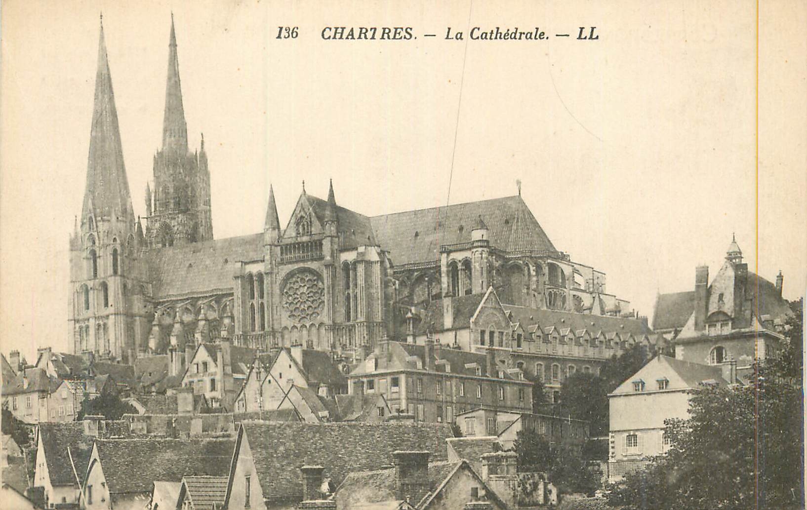 CPA Chartres La Cathedrale