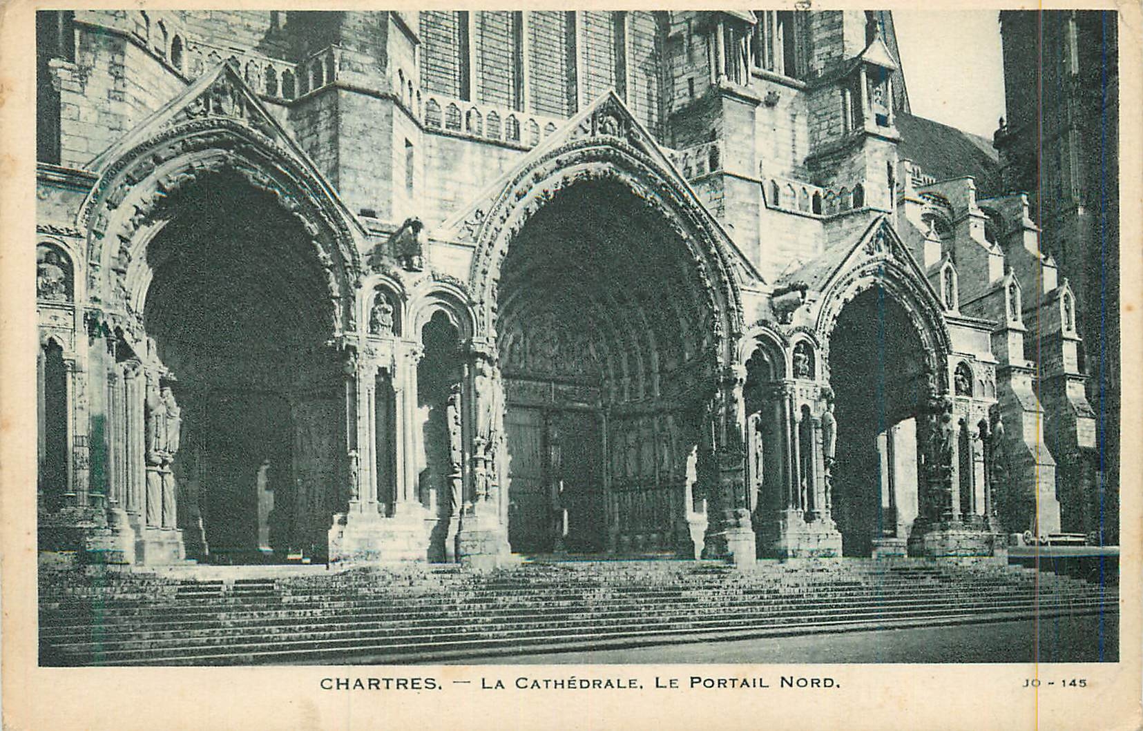 CPA Chartres La Cathedrale Le Portail Nord