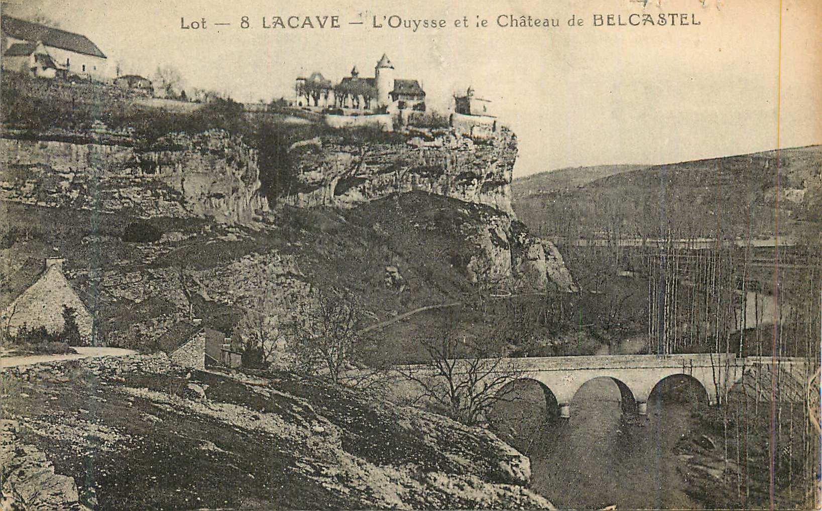 CPA Lot 8 Lacave l'Ouysse et le Chateau de Belcastel