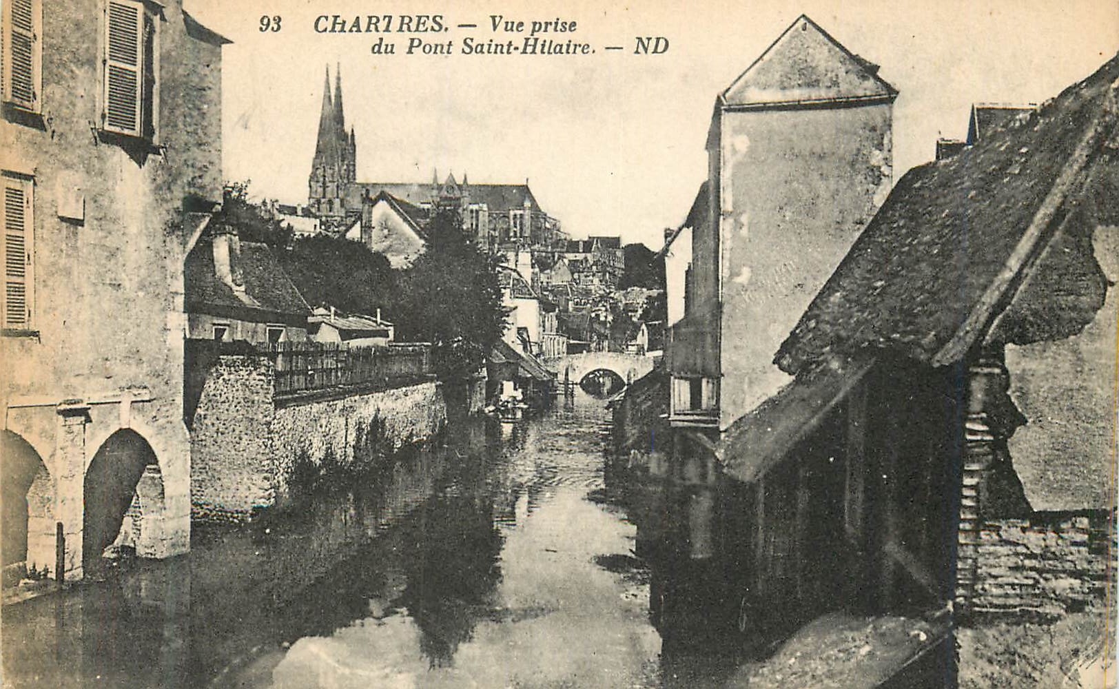 CPA Chartres Vue Prise du Pont Saint Hilaire