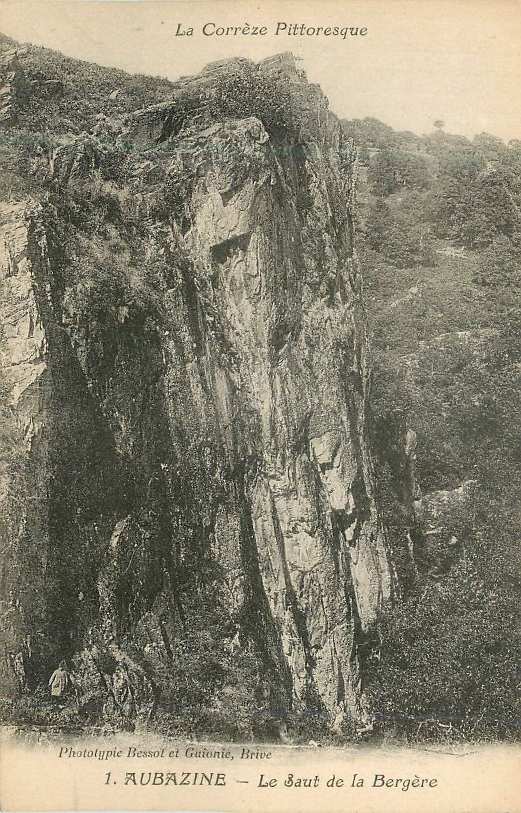 CPA La Correze Pittoresque Aubazine Le Canal au Saut de la Bergere