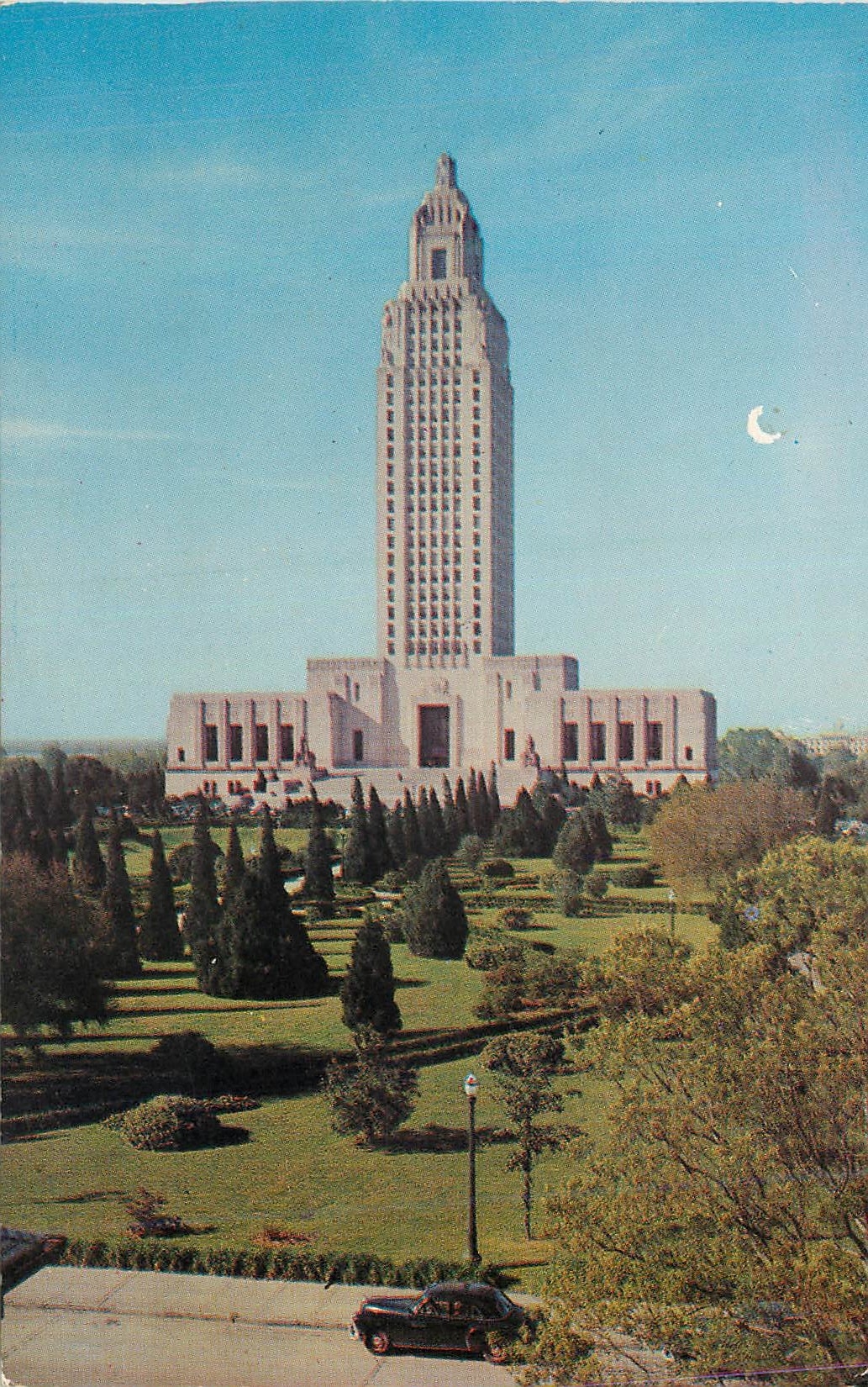 CPM The new State Capitol Building Became the Seat of government for Louisiana