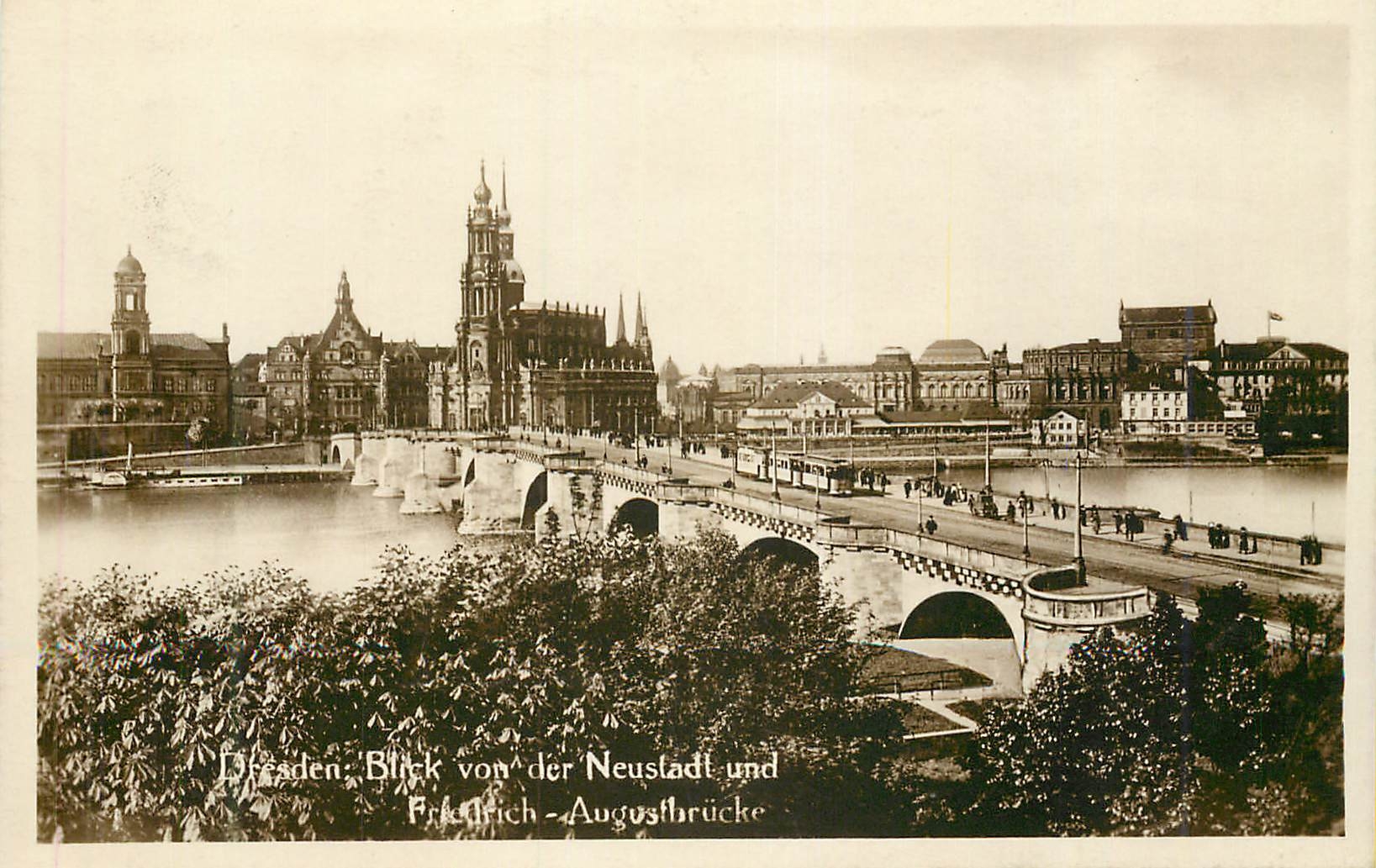 CPA Dresden Blick Von Der Neustarlt Und Augustbrucke