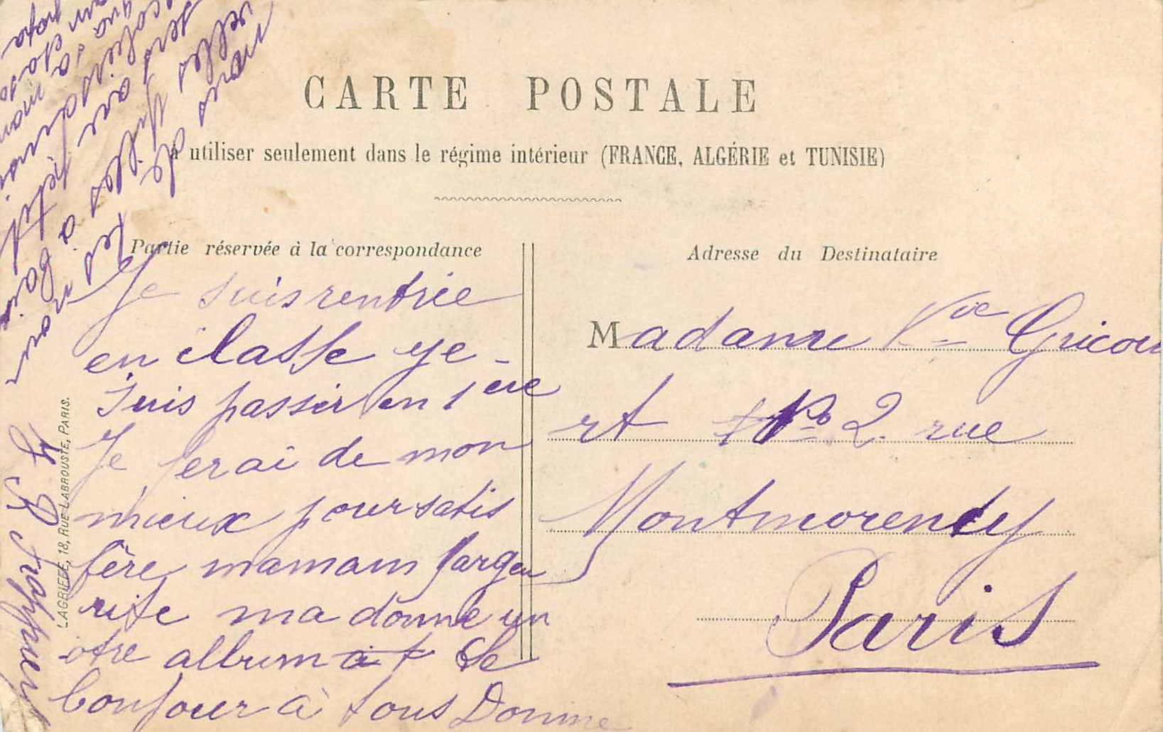 Femme assise dans un fauteuil en osier — Éditeur LAGRIÈRES, Paris — N° de série non visible — Rückseite