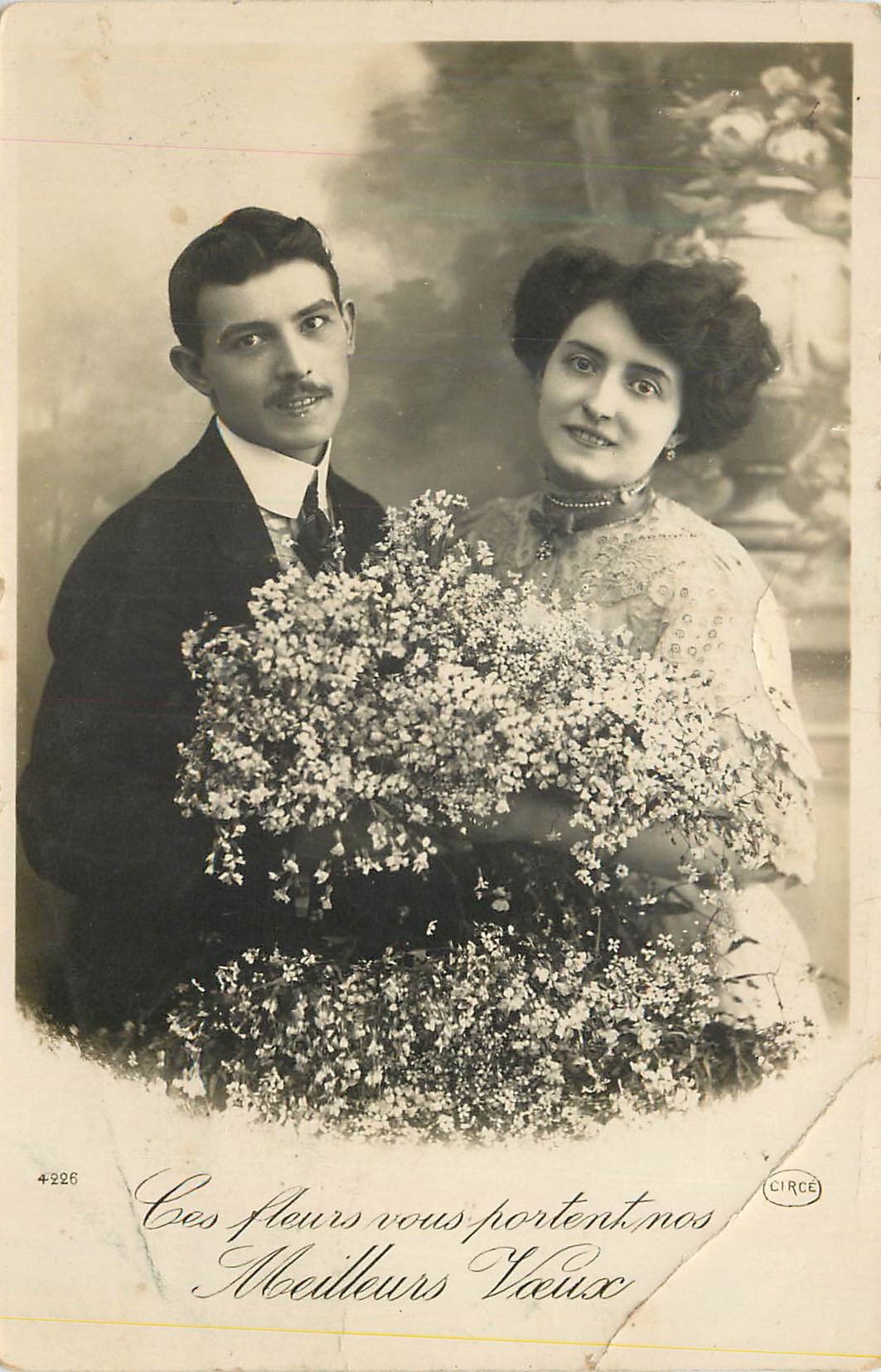 Couple — portrait avec bouquet — éditeur CIRCE, n°4226