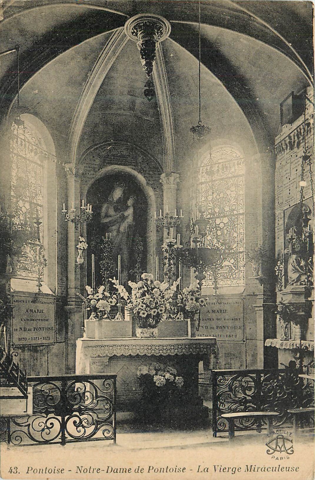 CPA Pontoise Notre Dame de Pontoise La Vierge Miraculeuse