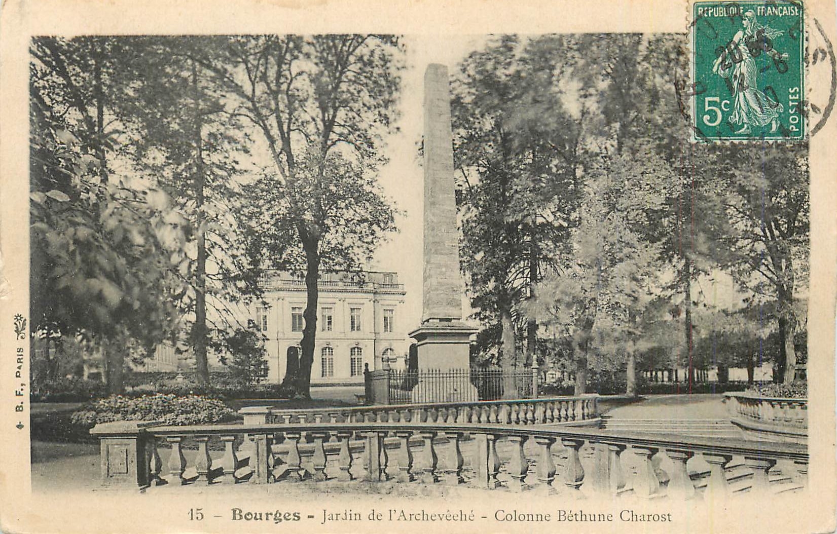 CPA Bourges Jardin de L'Acheveche Colonne Bethune Chaost