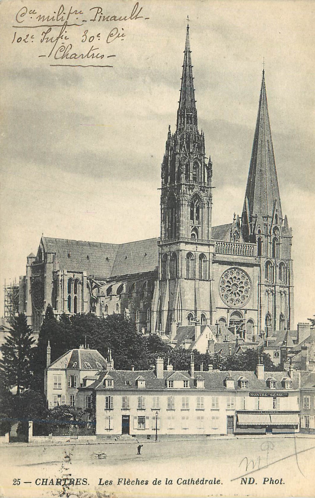 CPA Chartres Les Fleches de la Cathedrale