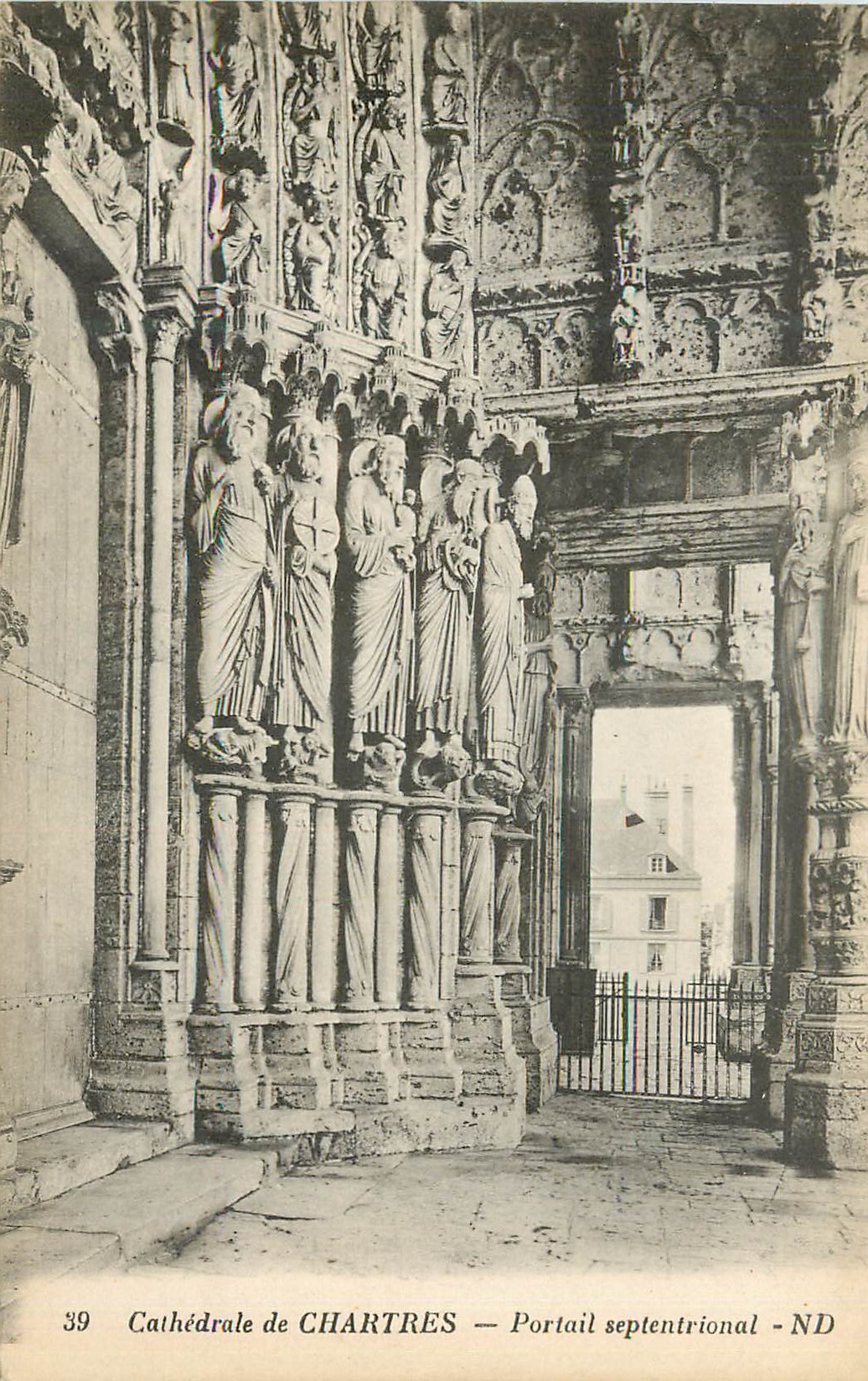 CPA Cathedrale de Chartres Portail Septentrional