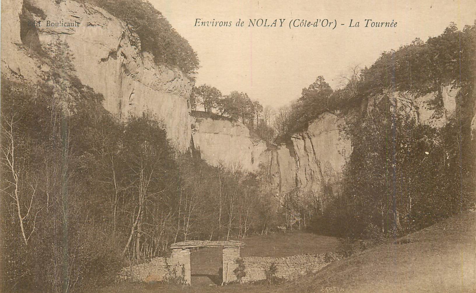 CPA Environs de Nolay (Cote d'Or) La Tournee