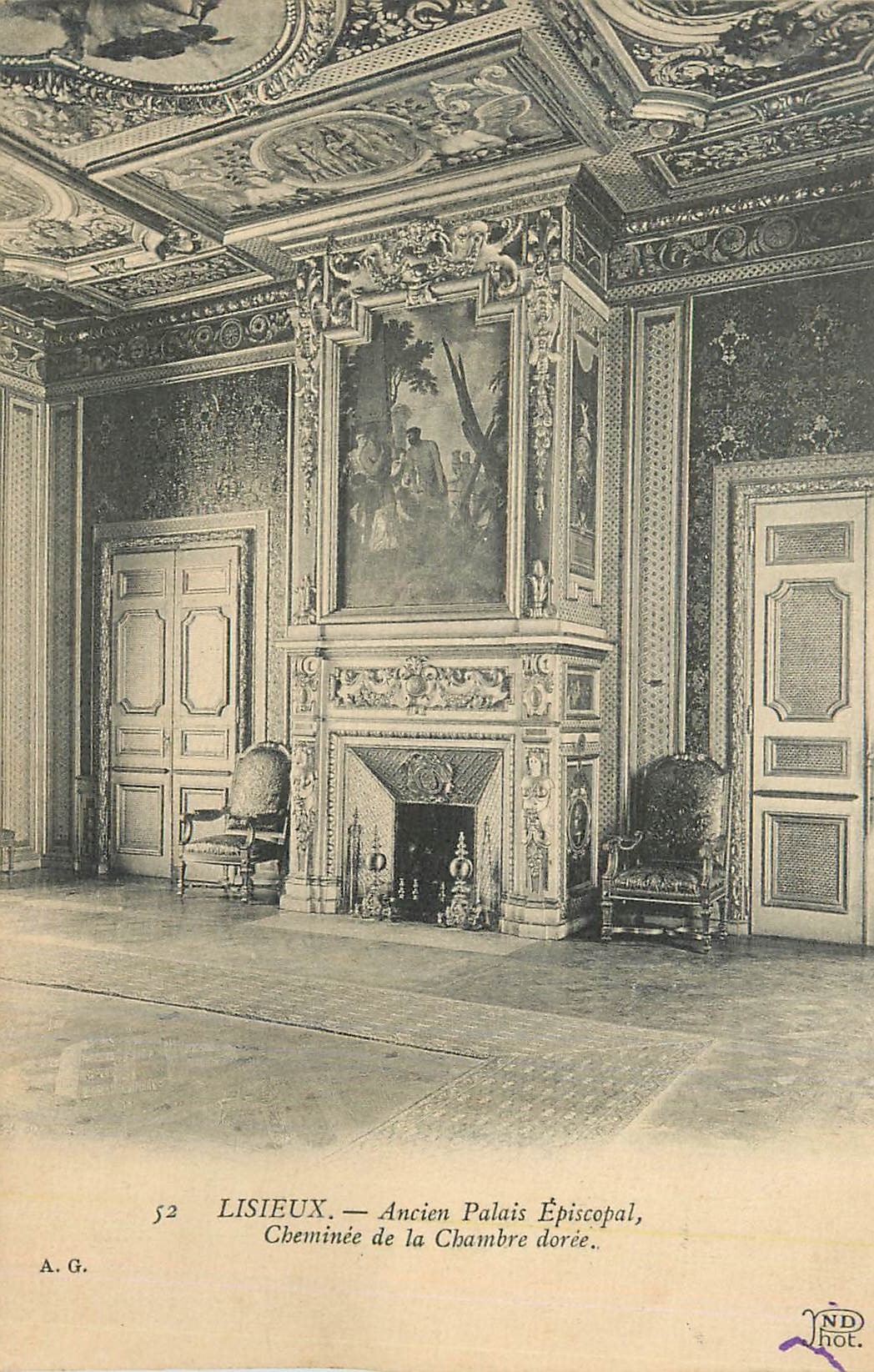 CPA Lisieux Ancien Palais Episcopal Cheminee de la Chambre Doree
