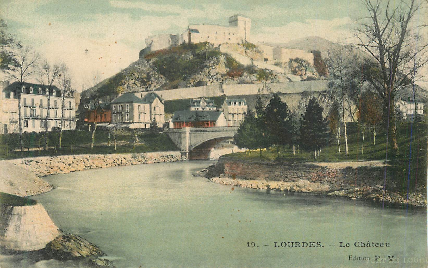 CPA Lourdes Le Chateau