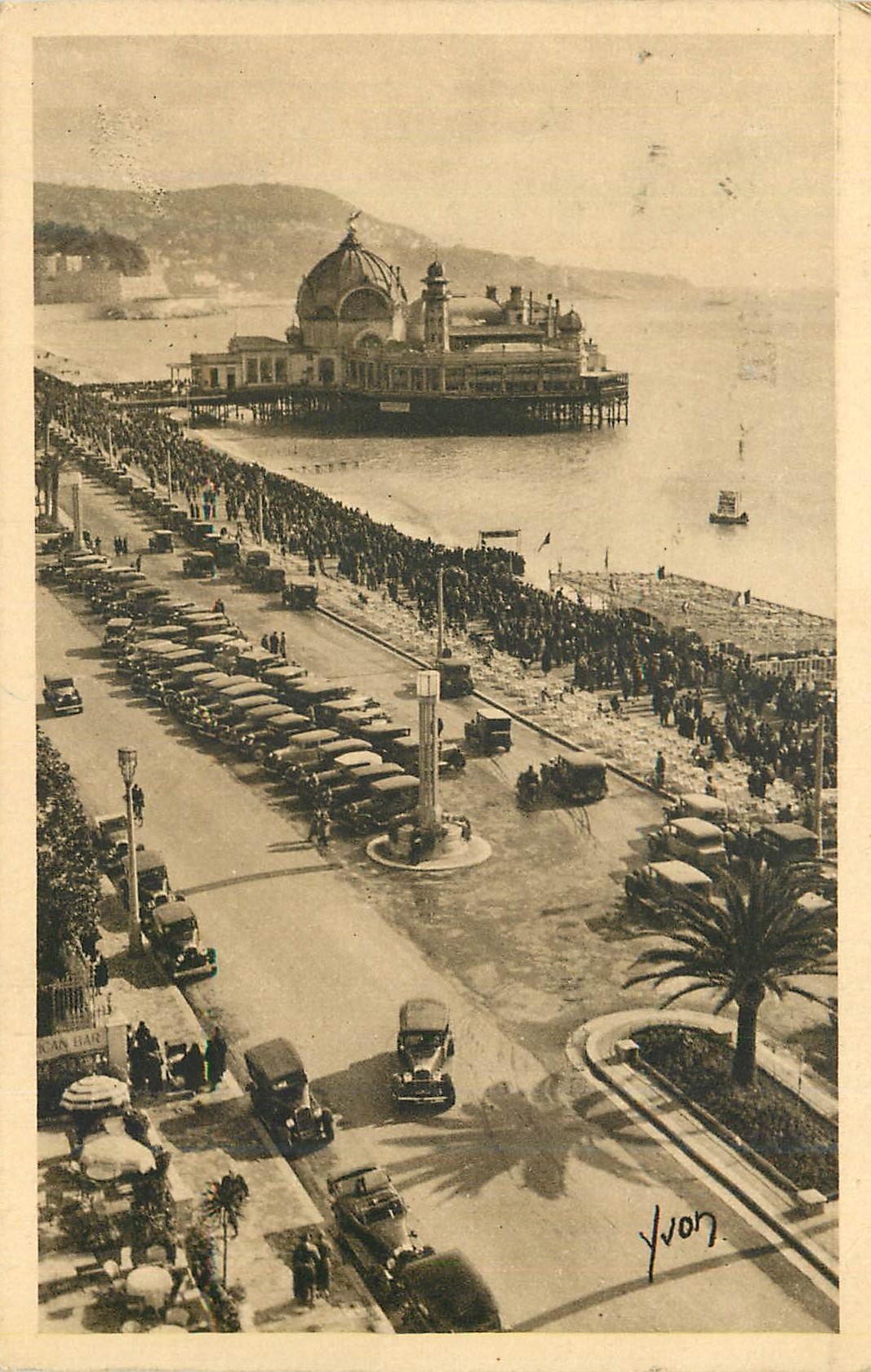 CPA Cote d'Azur Nice (Alpes Maritime) Promenade des Anglais et la Casino de la Jetee