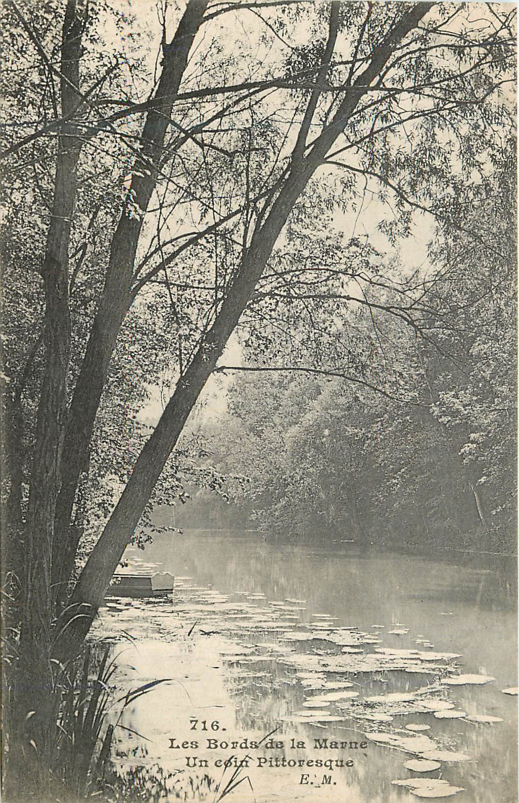 CPA Les Bords de la Marne Un Coin Pittoresque