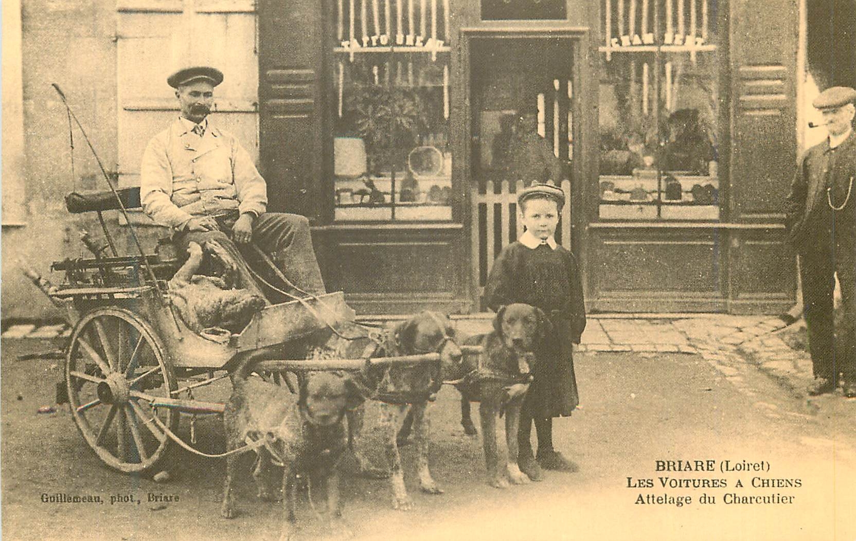 REPRO Briare (Loire) Les Voitures e Chiens Attelage du Charcutier