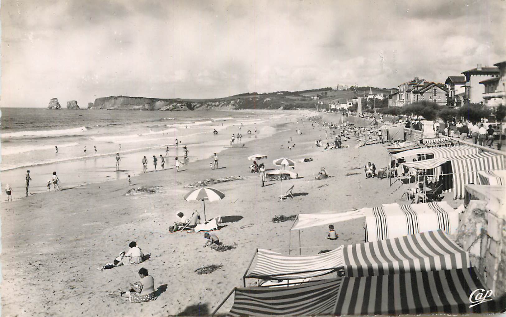 Hendaye - Frontière Franco-Espagnole - La Plage — Cap