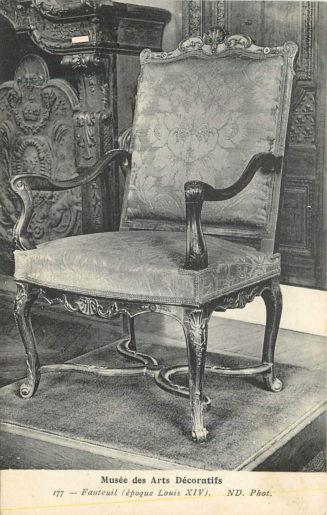 CPA Musee des Arts Decoratifs Fauteuil (Epoque Louis XIV)