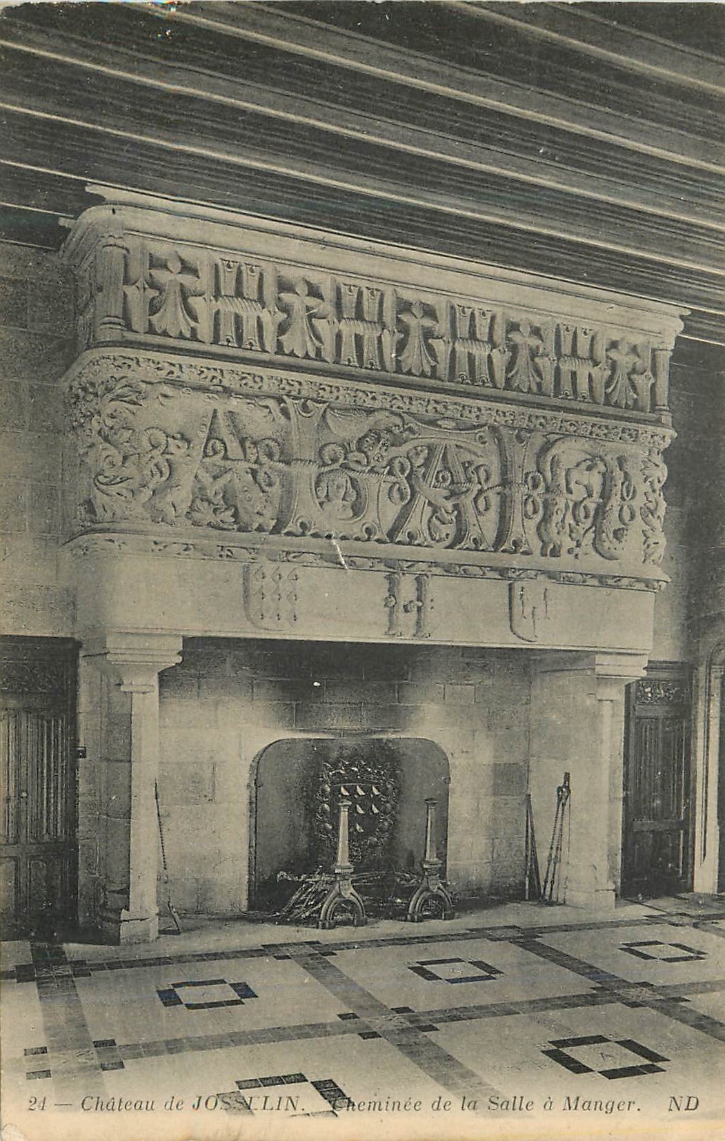 CPA Chateau de Josselin Cheminee de la Salle a Manger