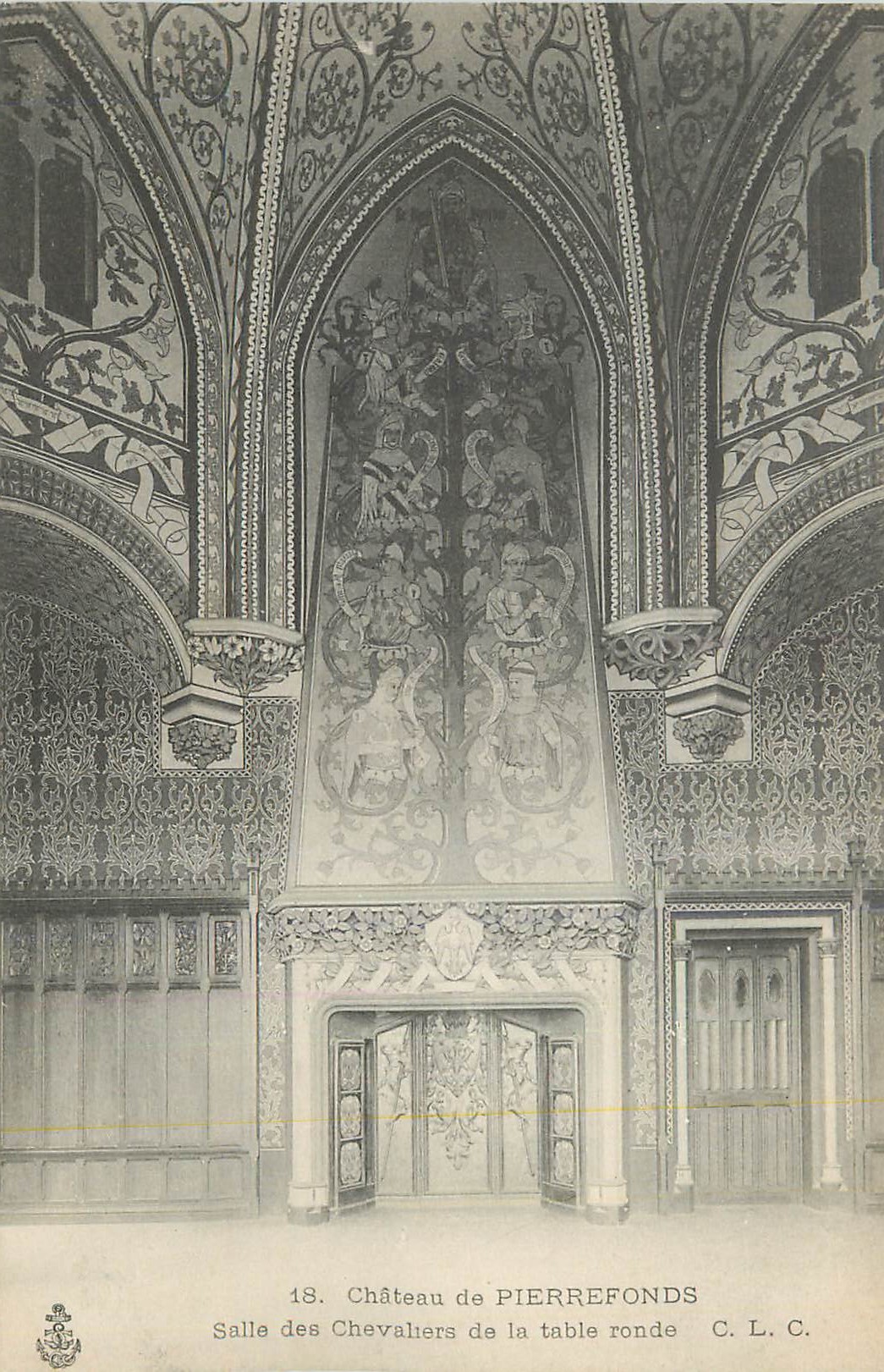 Château de PIERREFONDS — Salle des Chevaliers de la table ronde — C. L. C. n°18