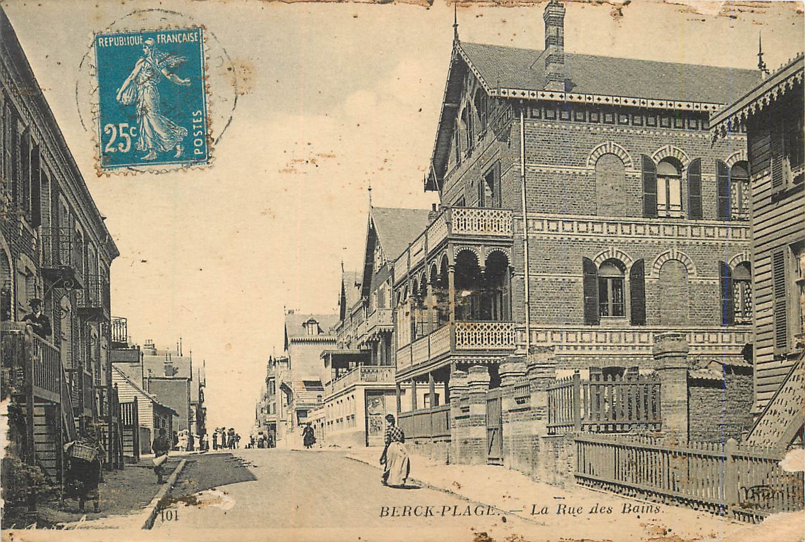CPA Berck Plage La Rue des Bains