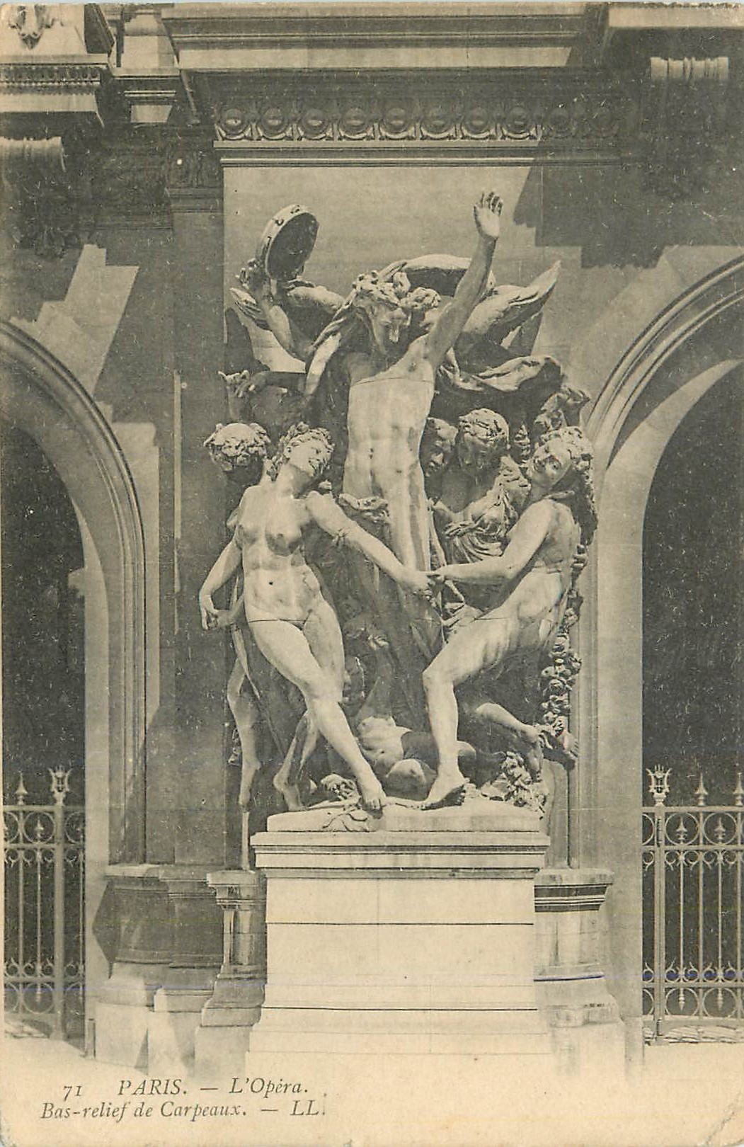 CPA Paris L'Opera Bas Relief de Carpeaux