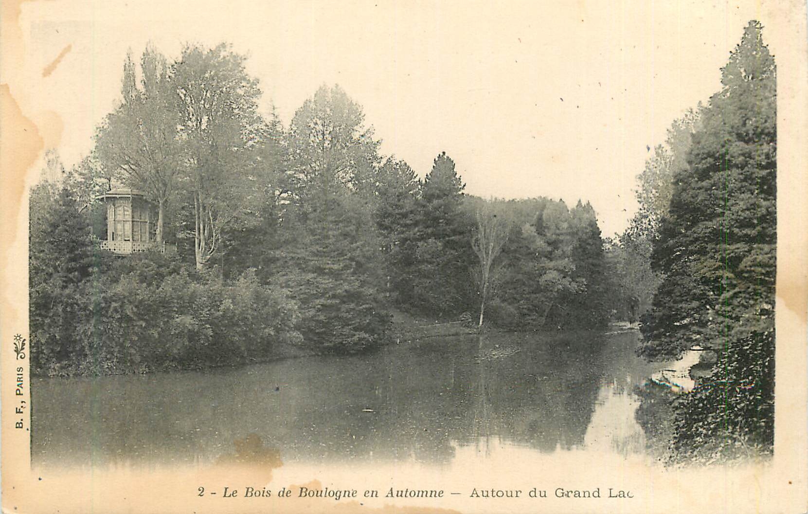 CPA Bois de Boulogne en Automne Autour du Grand Lac