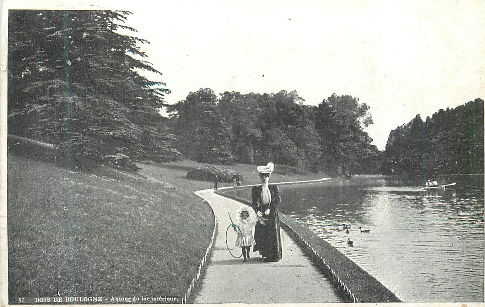 CPA Bois de Boulogne Autour du Lac Interieur