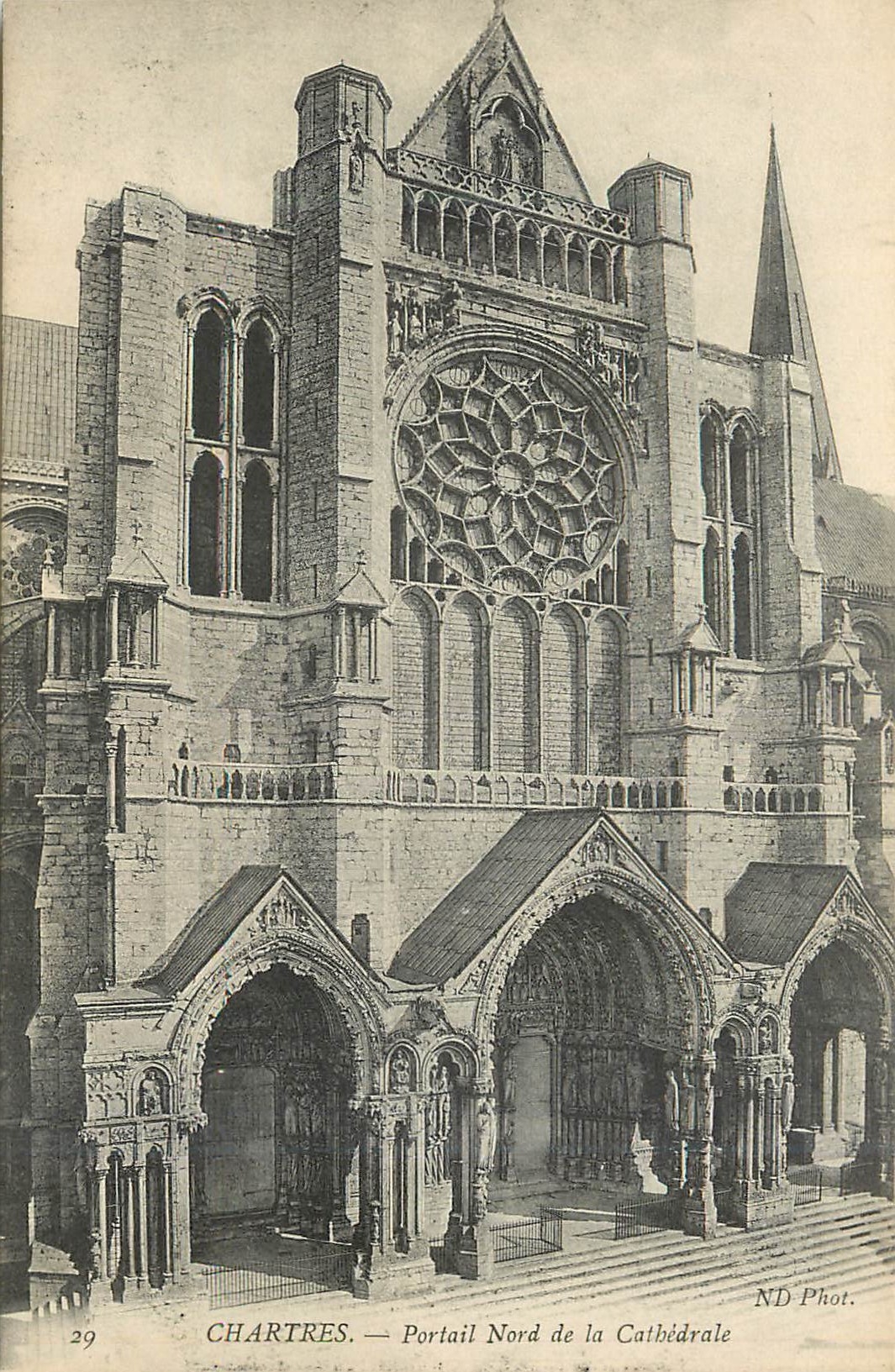 Chartres — Portail Nord de la Cathédrale — ND Phot. n°29