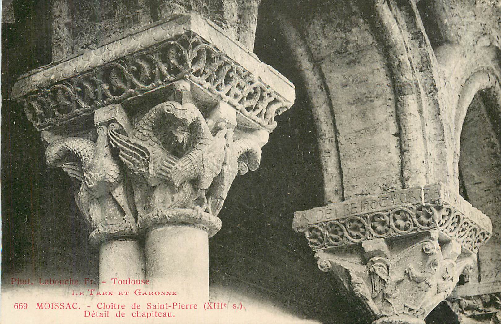 CPA Le Tarn et Garonne Moissac Cloitre de Saint Pierre (XIIIe Siecle) Detail de Chapiteau