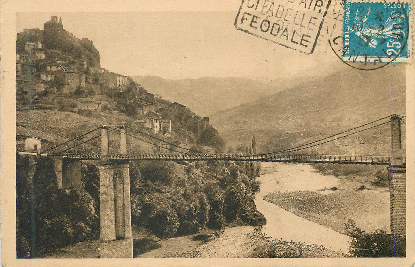 CPA la Region d'Auvergne le Valle de l'Allier a Saint llpize