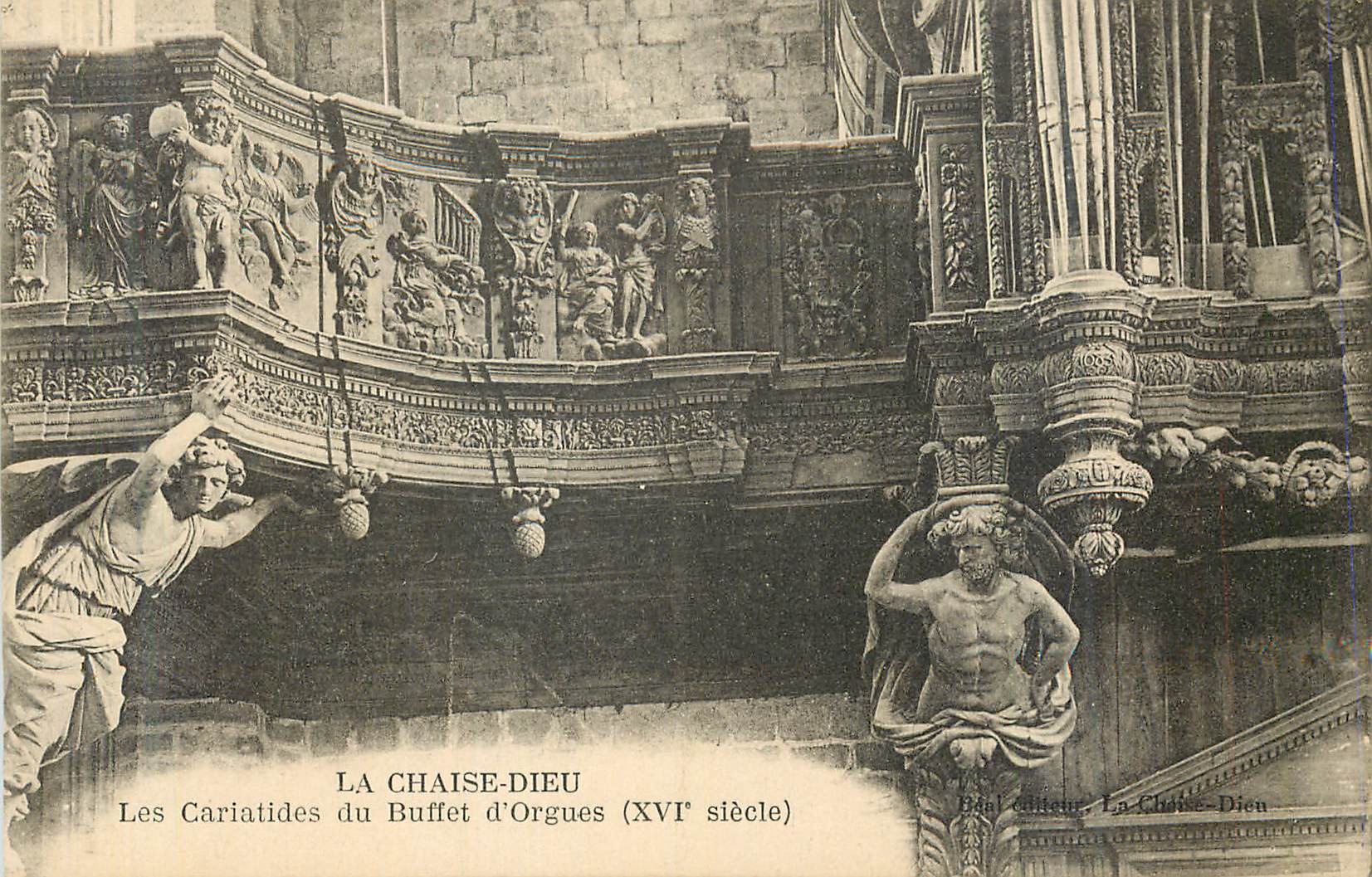 Les Cariatides du Buffet d'Orgues (XVIe siècle) — La Chaise-Dieu