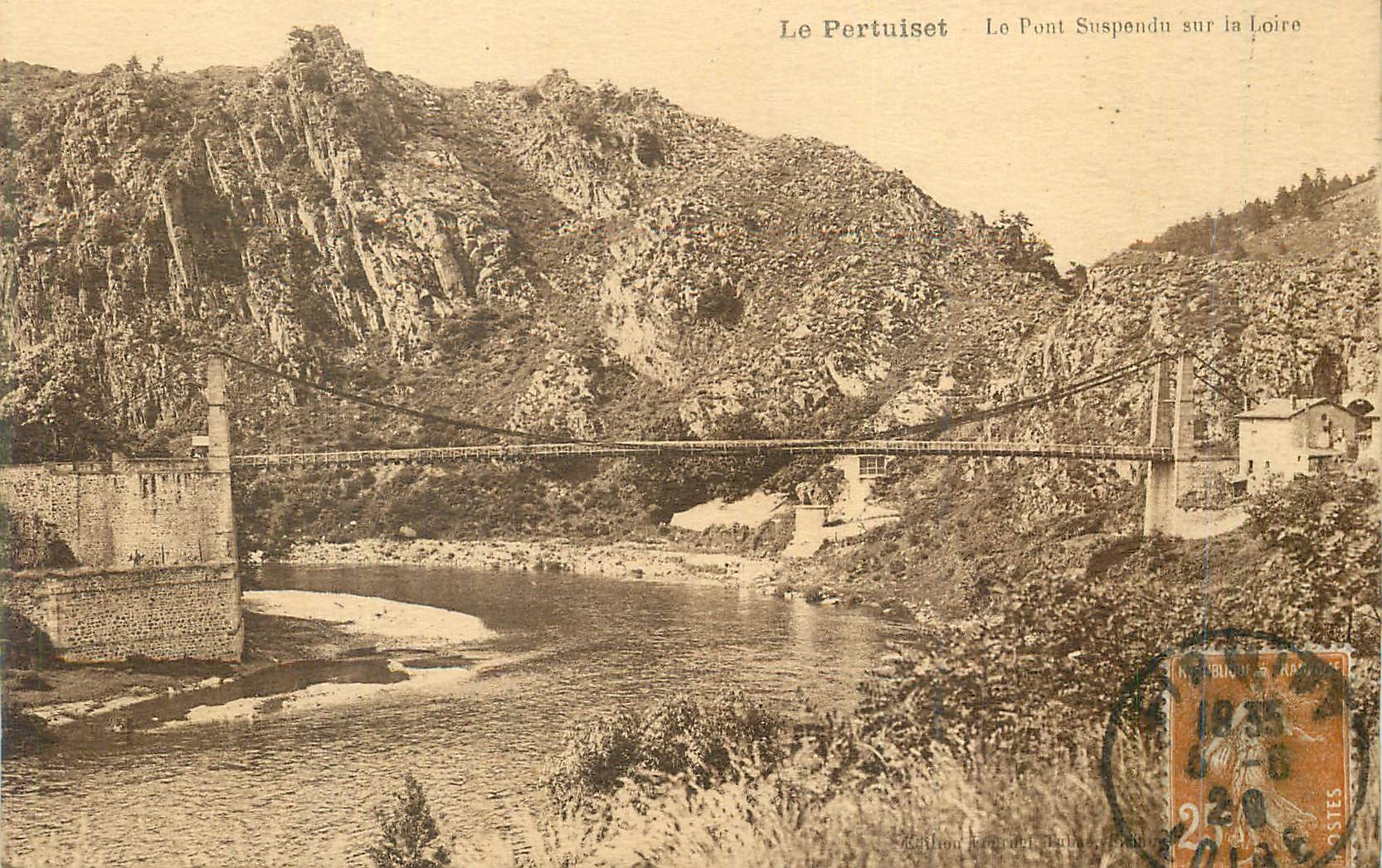 CPA le pertuiset le Pont Suspendu sur la Loire