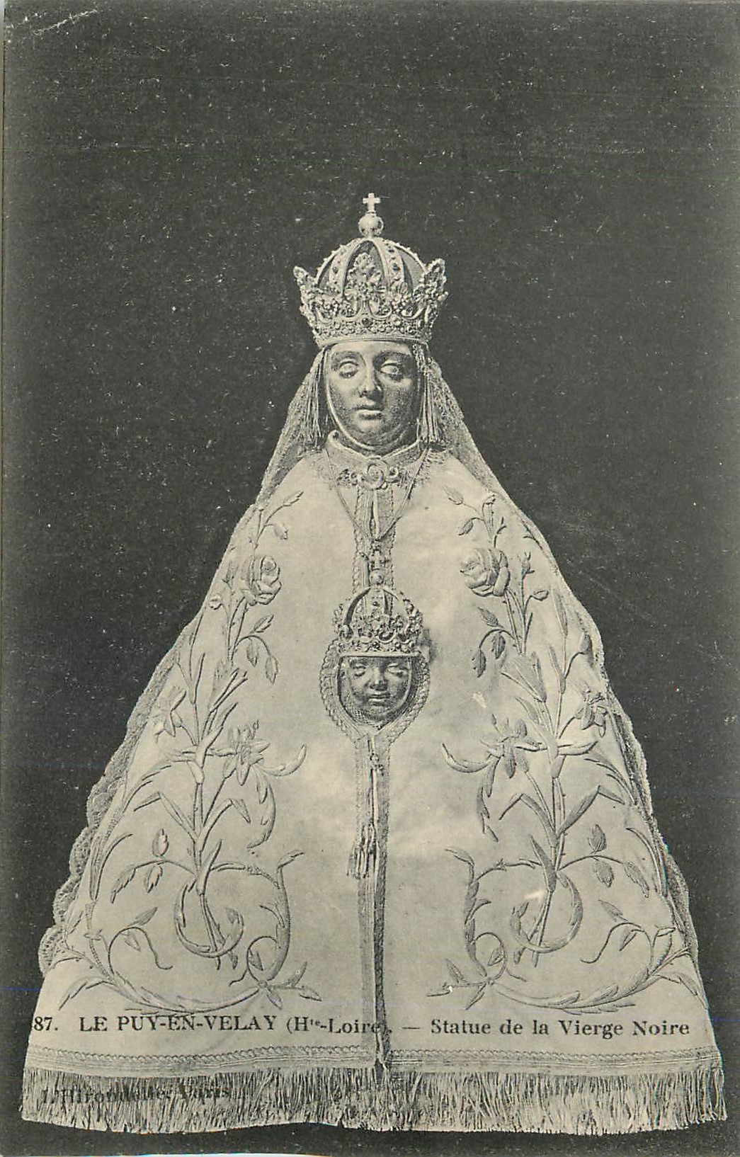 Le Puy-en-Velay (Haut-Loire) — Statue de la Vierge Noire — L. Thromont, Paris, n° 87